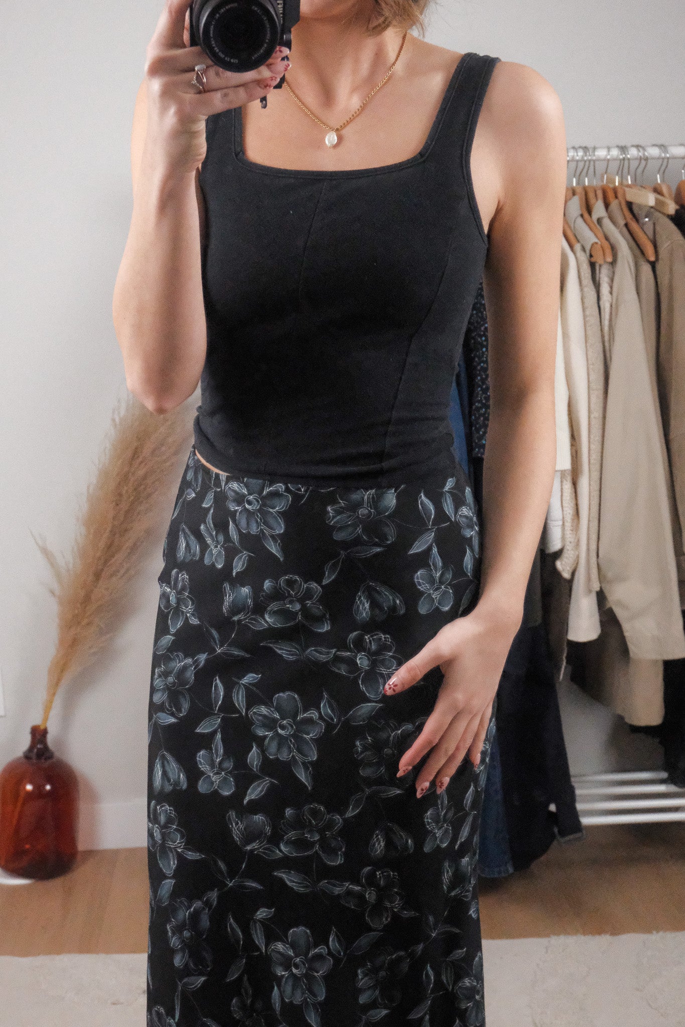 Made in Canada x Vintage x Square Neck Cropped Tank (XS/S)