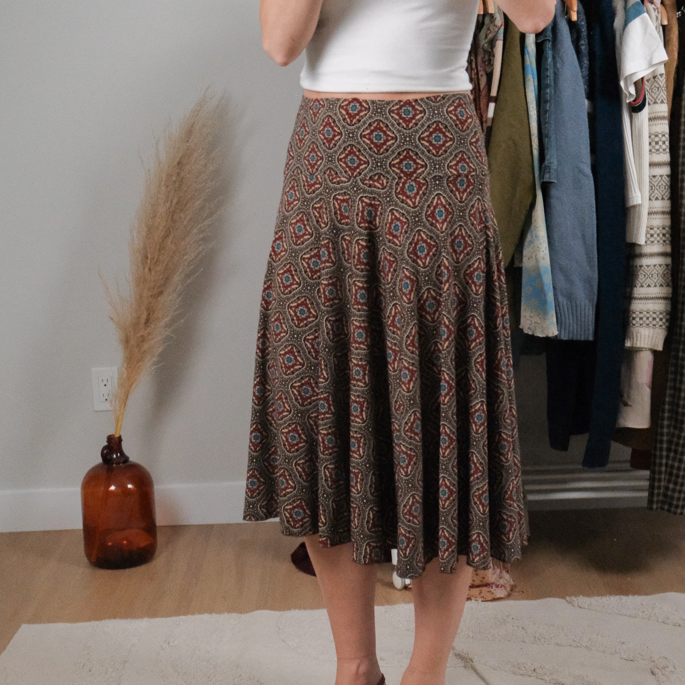 Vintage x Patterned Midi Skirt (M)