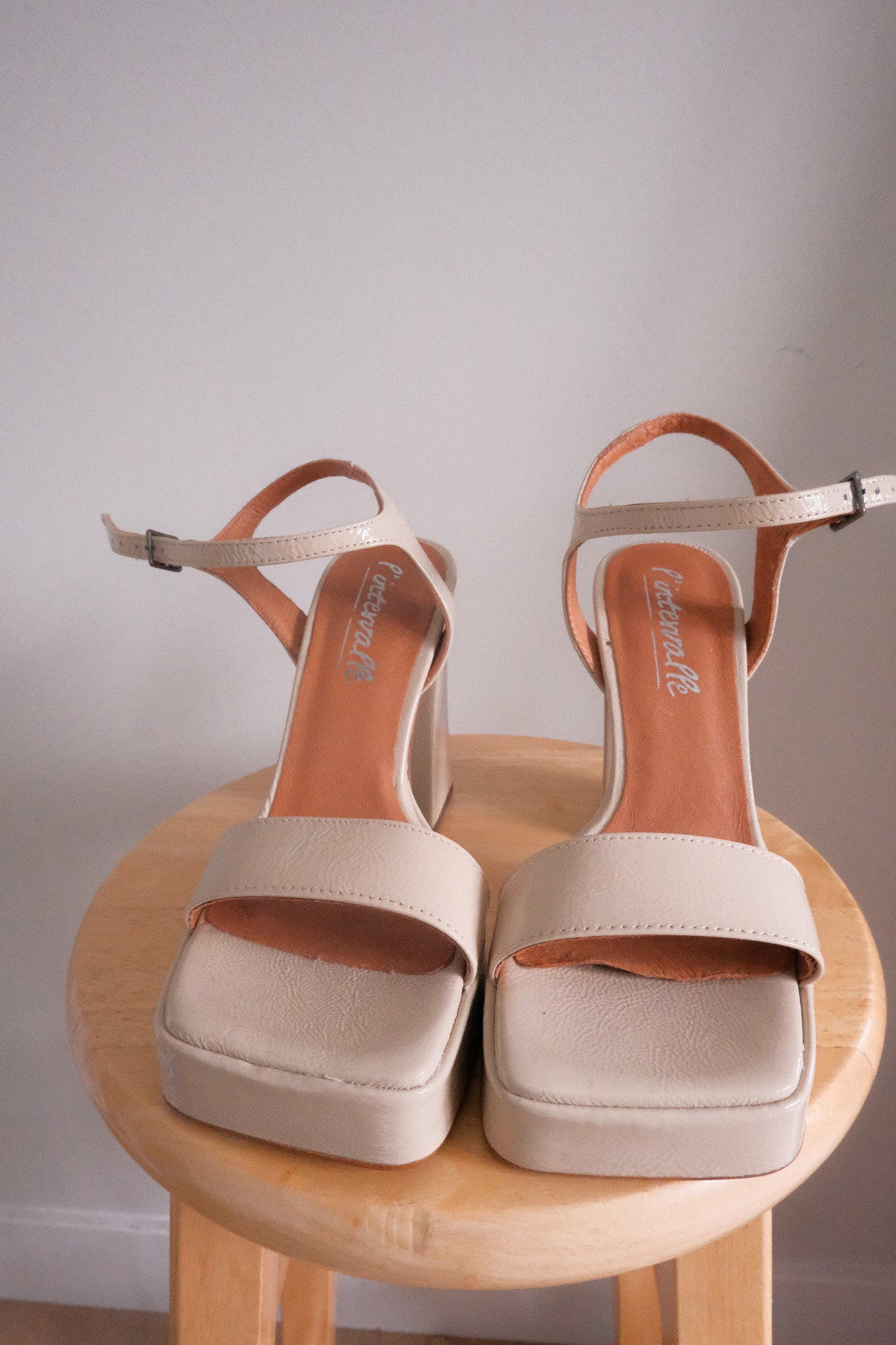 Made in Spain x Modern x Leather Heels (7.5)