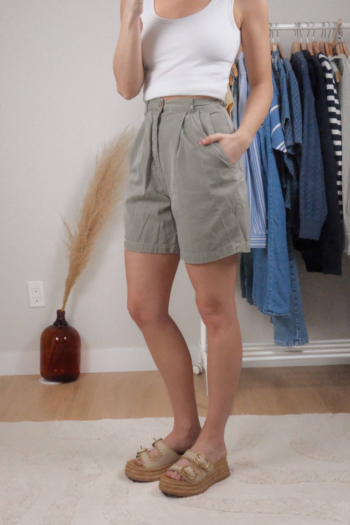 Vintage x Calvin Klein x Cotton Pleated Shorts (XXS/XS)