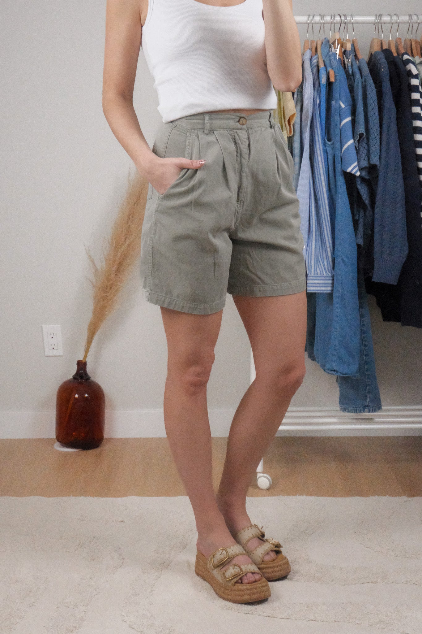 Vintage x Calvin Klein x Cotton Pleated Shorts (XXS/XS)