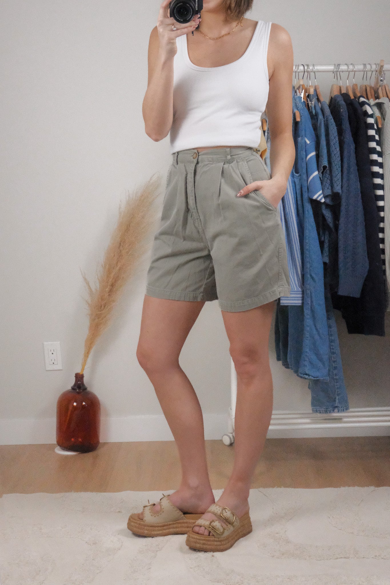 Vintage x Calvin Klein x Cotton Pleated Shorts (XXS/XS)