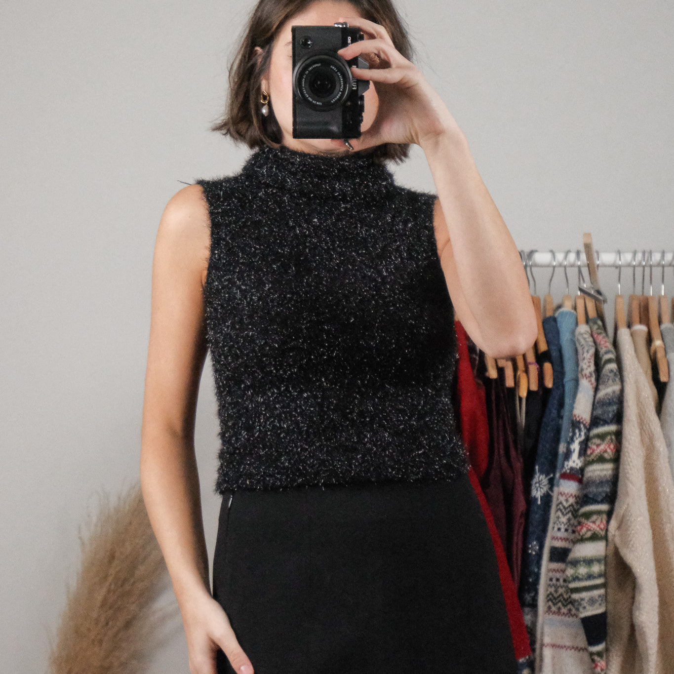 Made in Canada x Vintage x Fuzzy Shimmer Turtleneck (S)