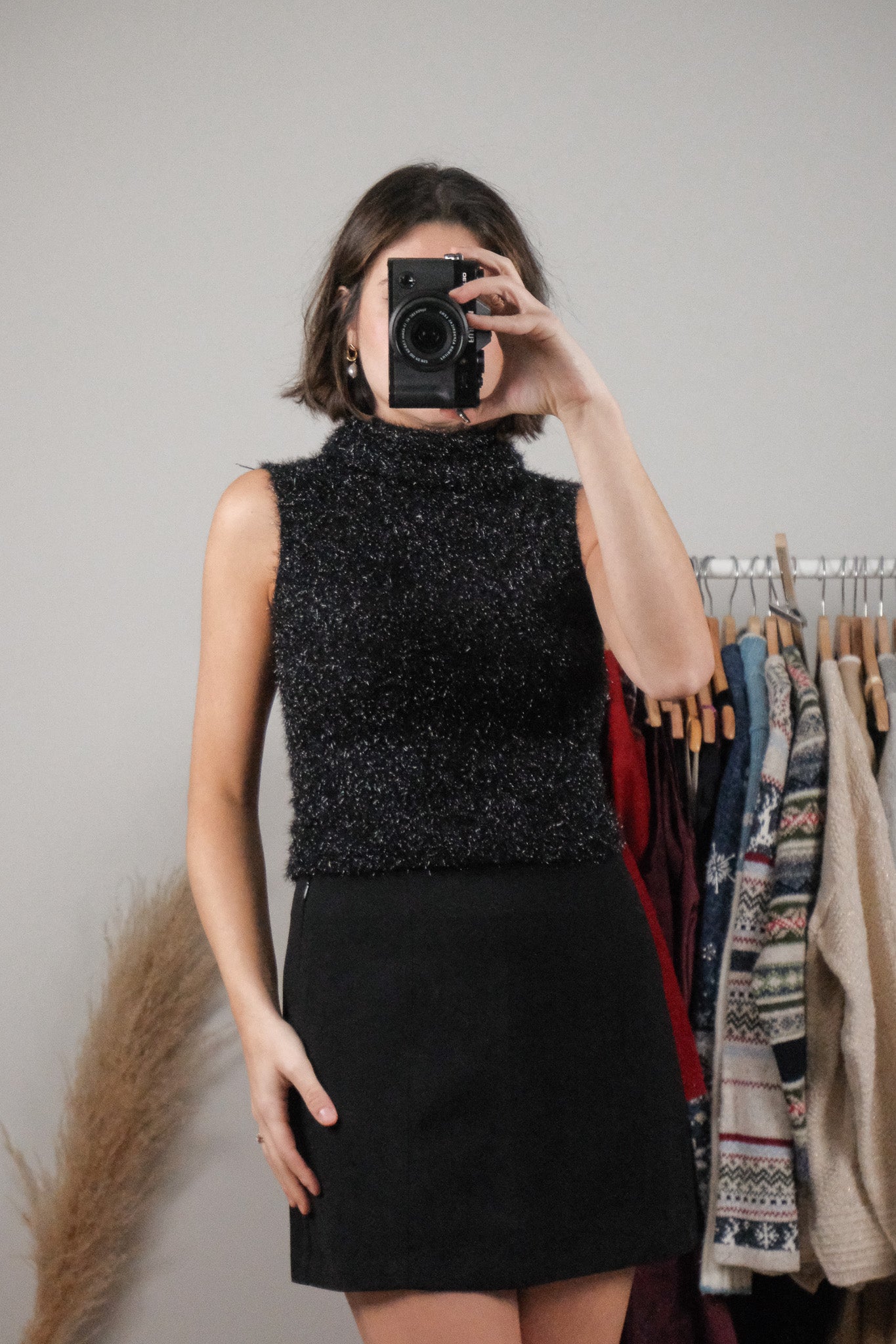 Made in Canada x Vintage x Fuzzy Shimmer Turtleneck (S)