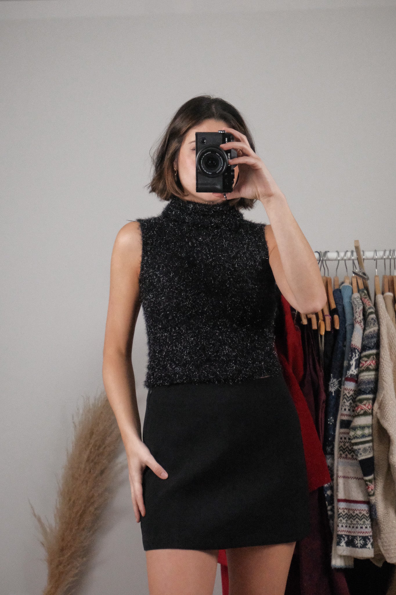 Made in Canada x Vintage x Fuzzy Shimmer Turtleneck (S)