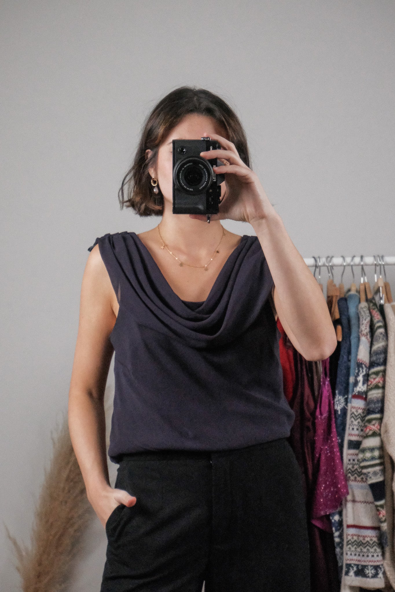 Made in Canada x Vintage x Cowl Neck Tank (10/12)