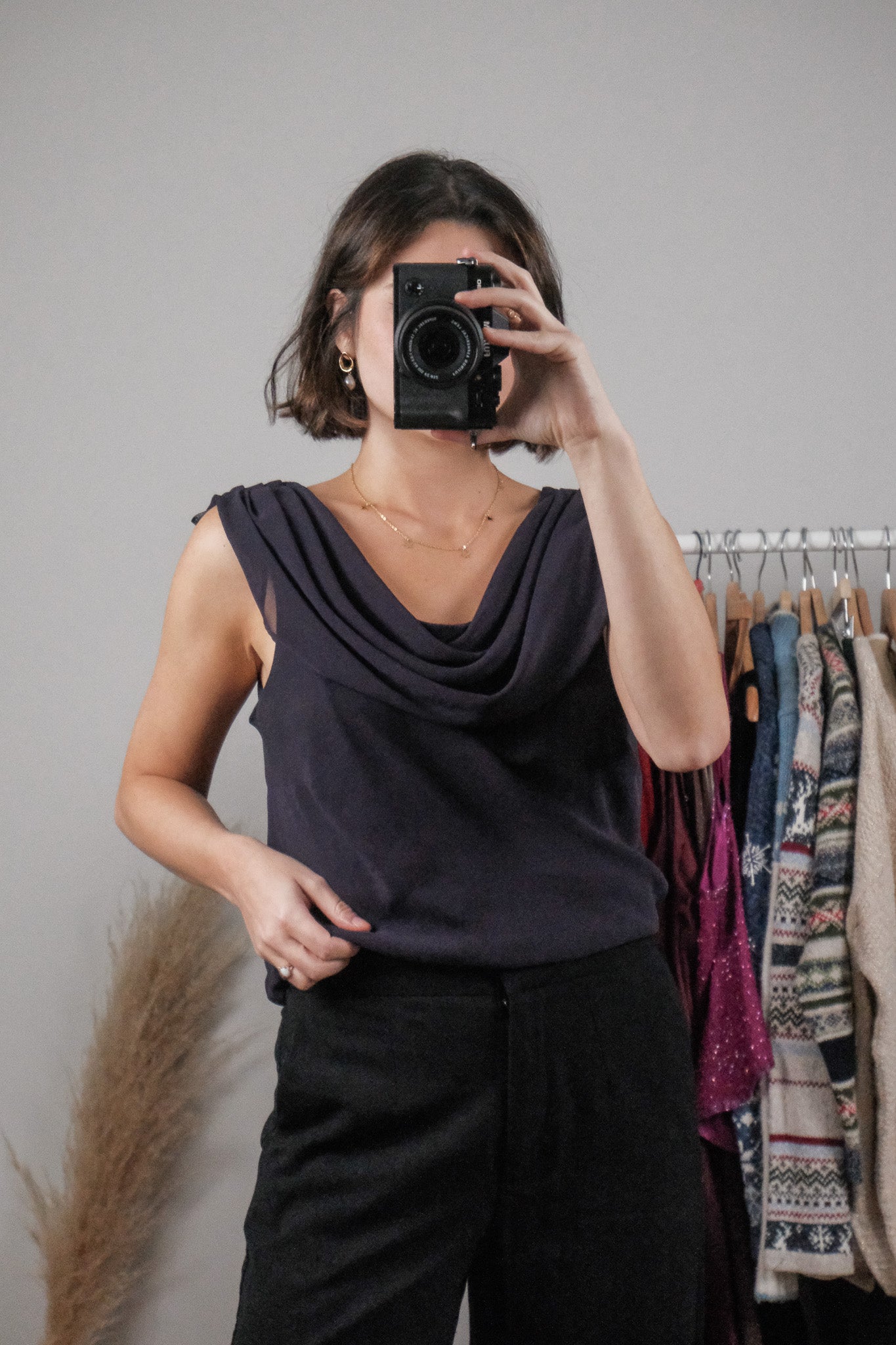 Made in Canada x Vintage x Cowl Neck Tank (10/12)