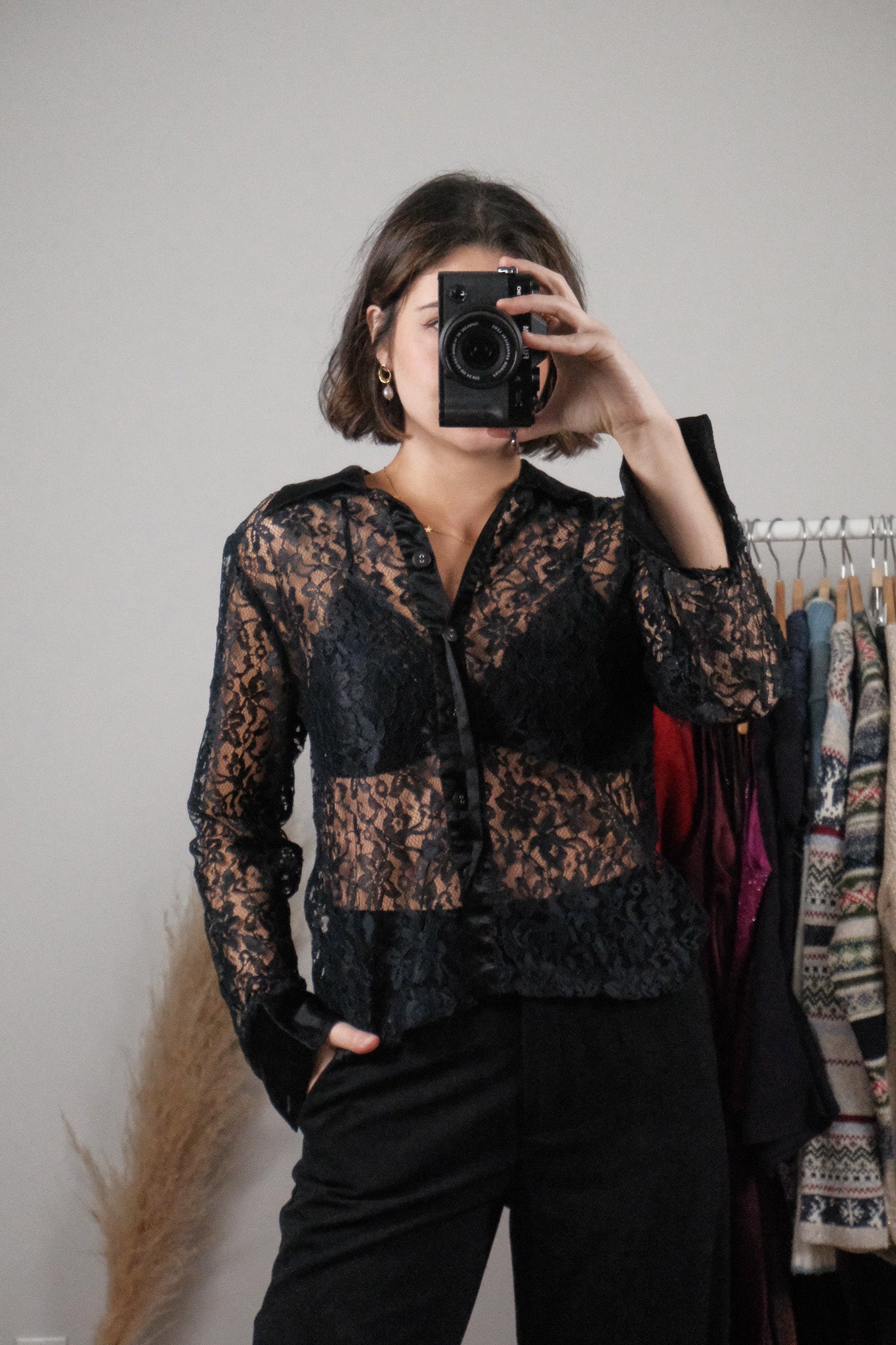 Vintage x Lace Button Up Blouse (M)