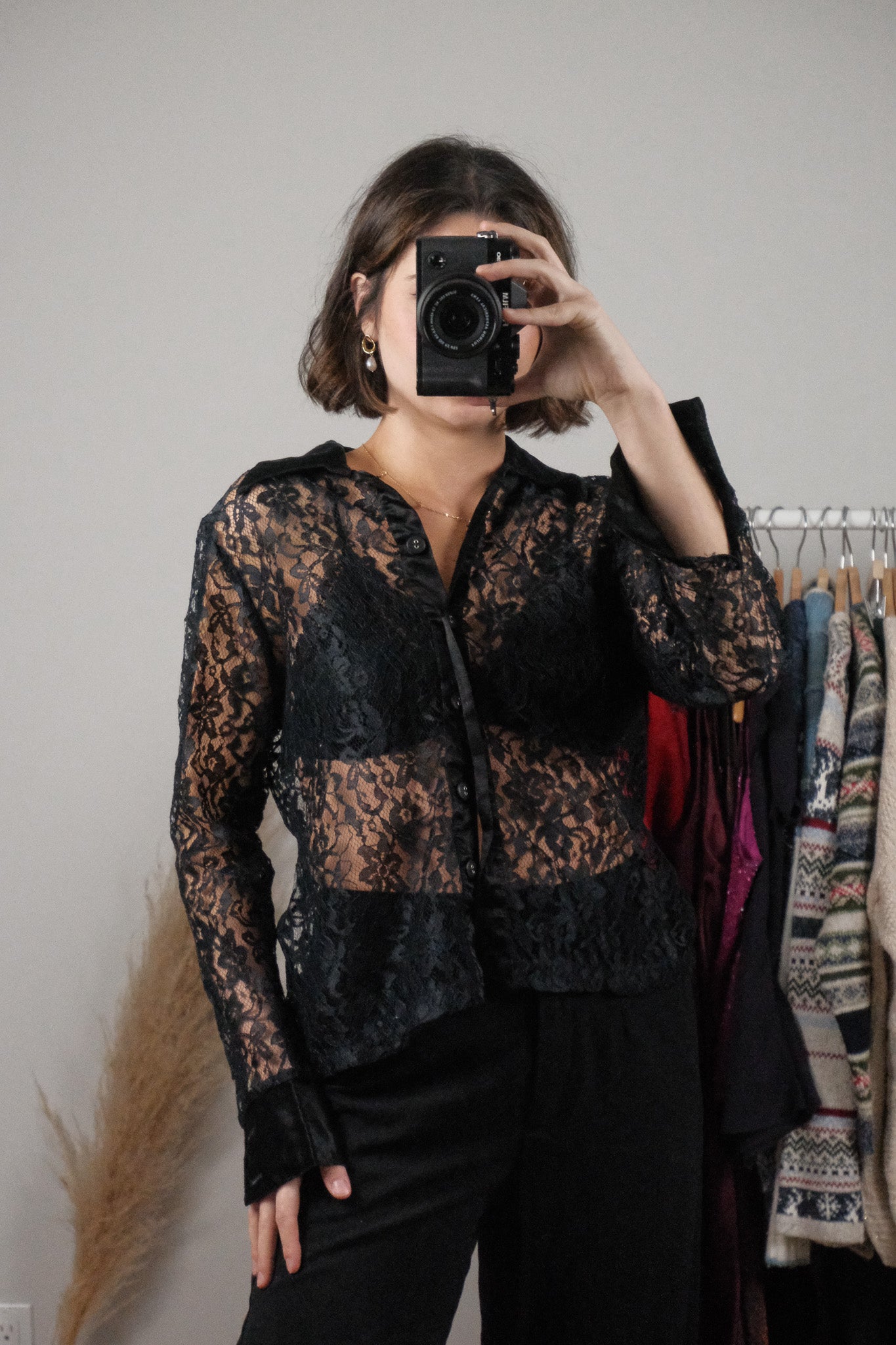 Vintage x Lace Button Up Blouse (M)