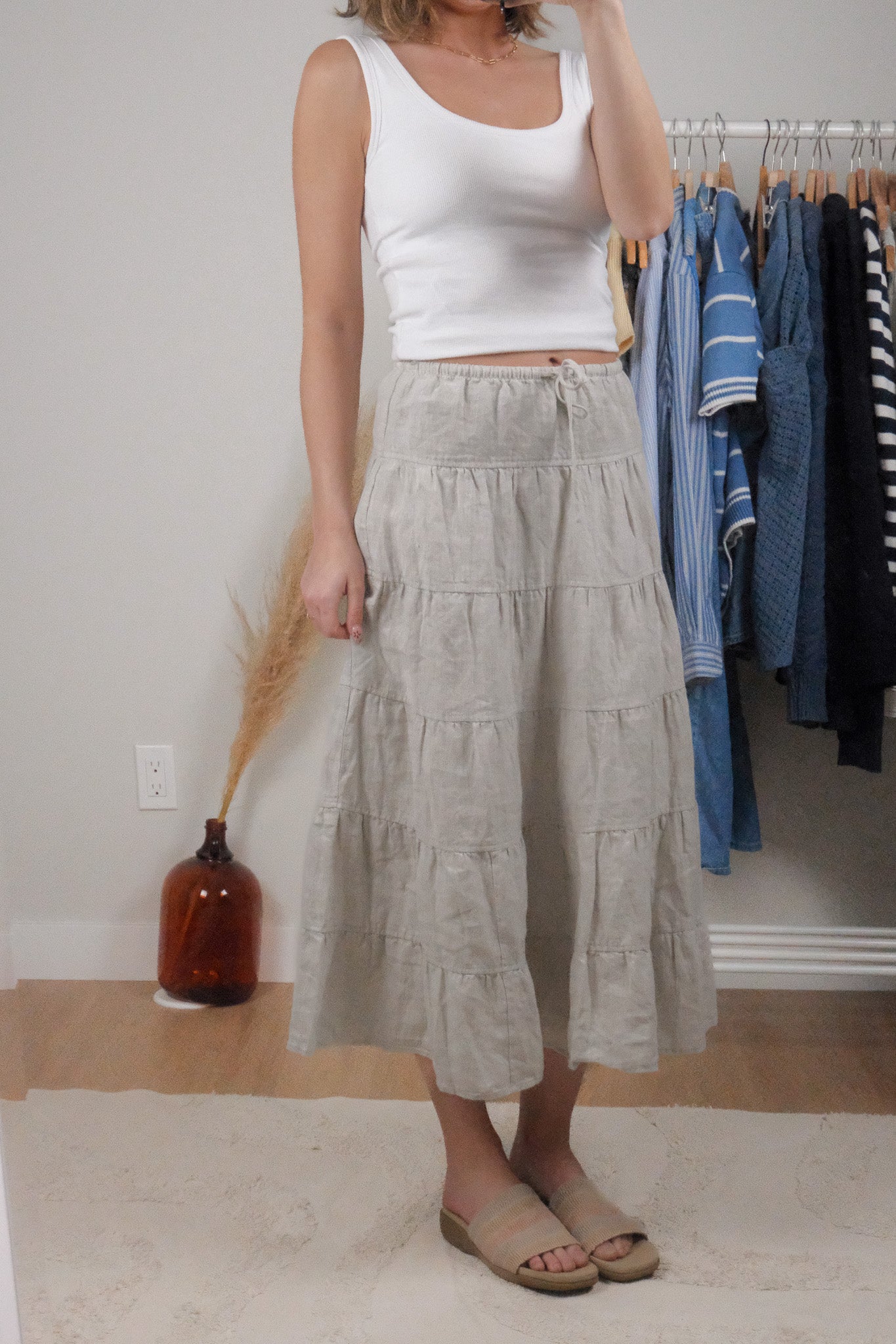 Aritzia x Linen Tiered Midi Skirt (S)