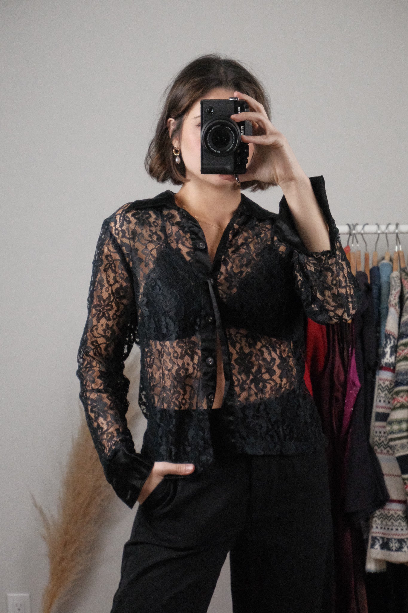 Vintage x Lace Button Up Blouse (M)