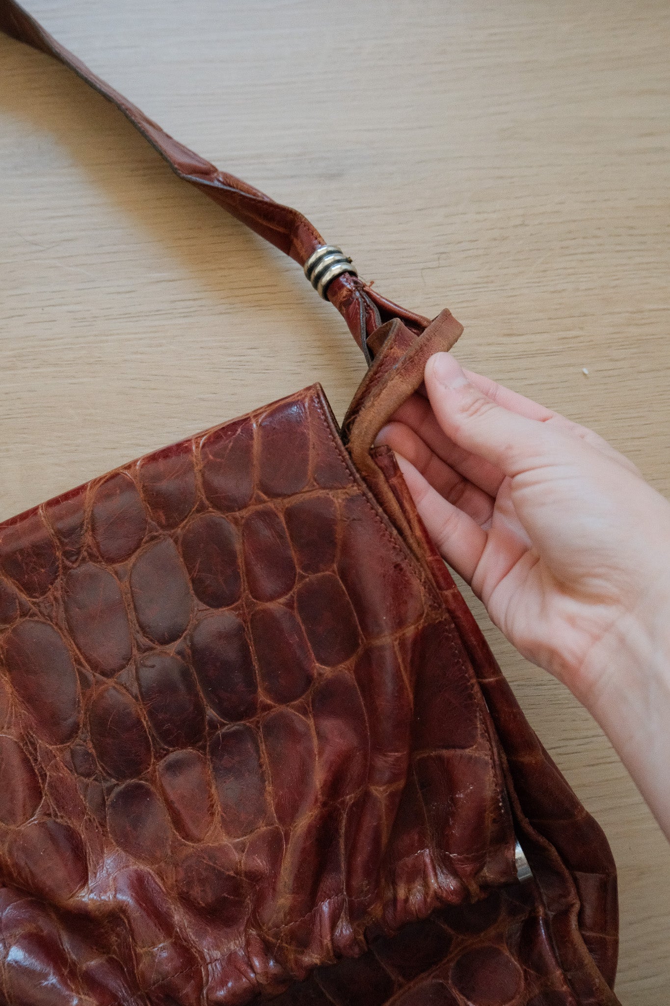 Made in Italy x Vintage x Leather Croc Patterned Purse