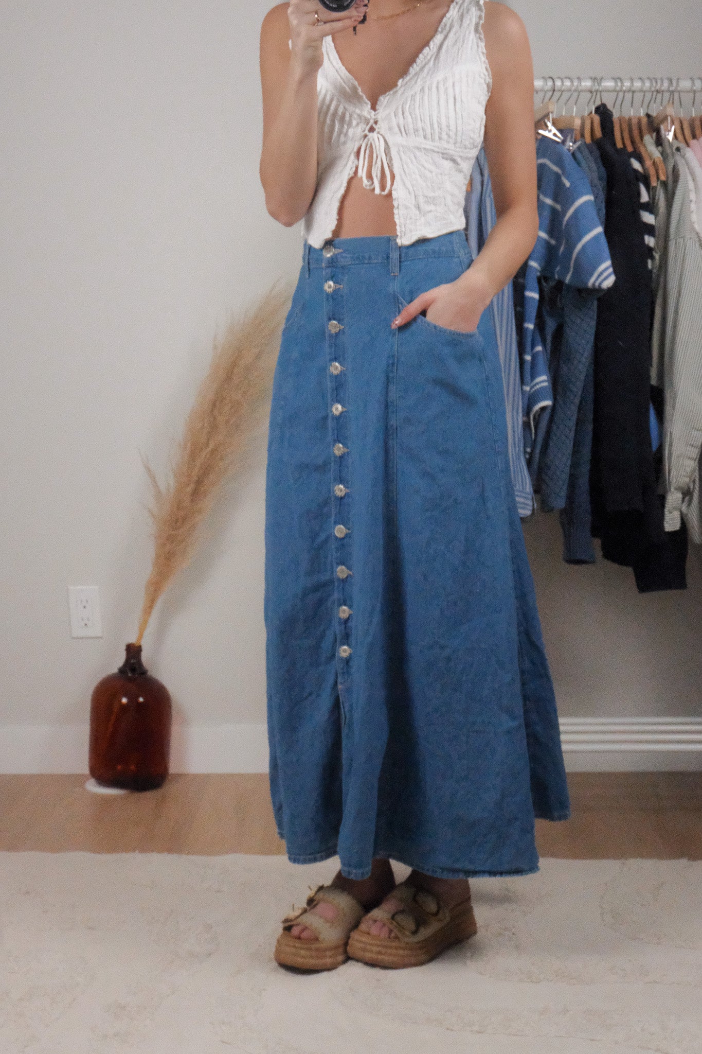 Made in Canada x Vintage x Button Denim Maxi Skirt (6/8)