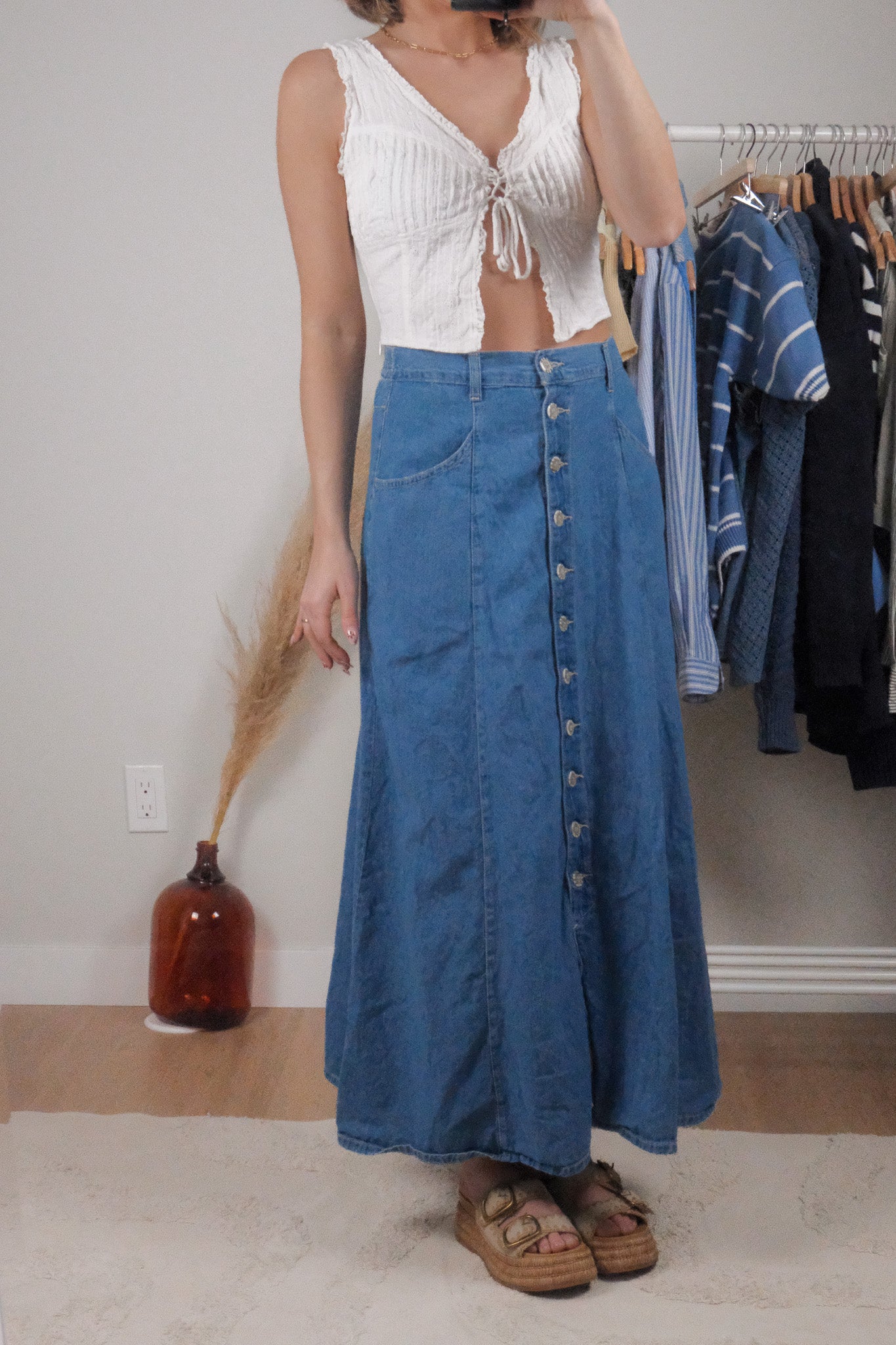 Made in Canada x Vintage x Button Denim Maxi Skirt (6/8)