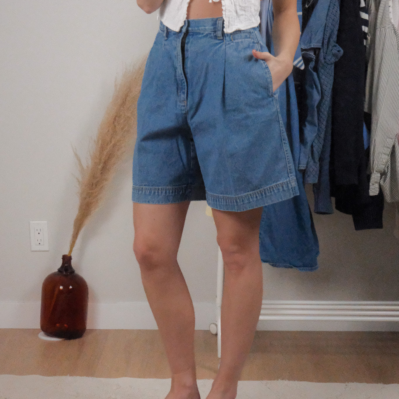 Vintage x Pleated Shorts (8/10)
