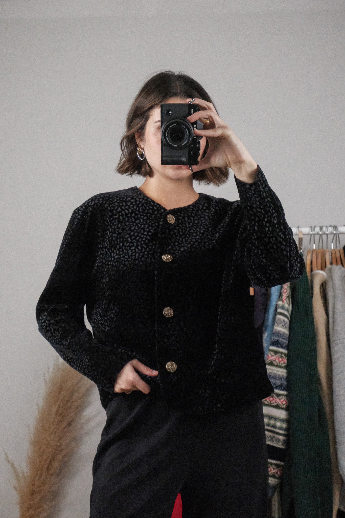 Made in Canada x Vintage x Velvet Cropped Pattern Top/Jacket (10/12)