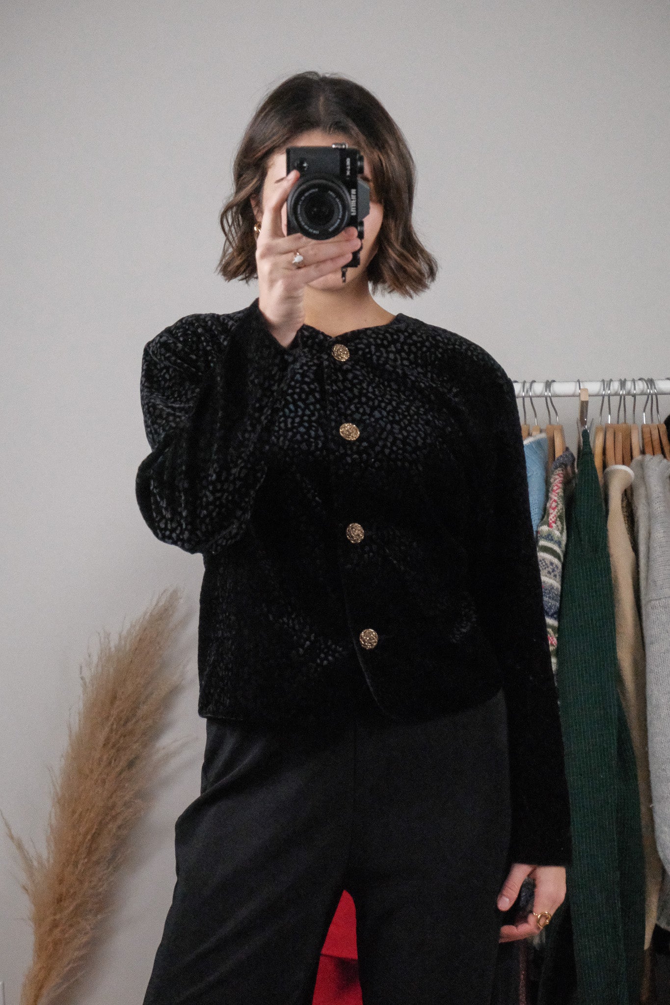 Made in Canada x Vintage x Velvet Cropped Pattern Top/Jacket (10/12)