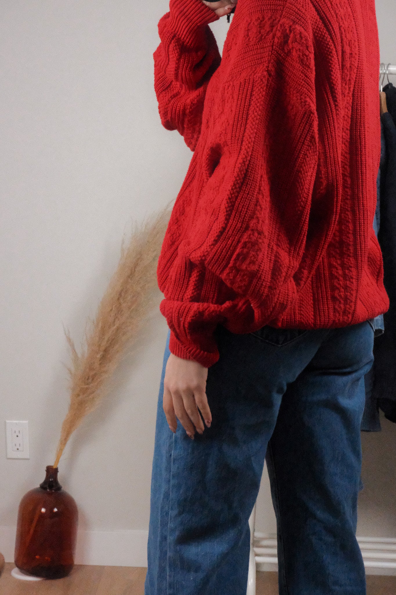 Made in Canada x Vintage x Cotton Textured Sweater (M-XL)