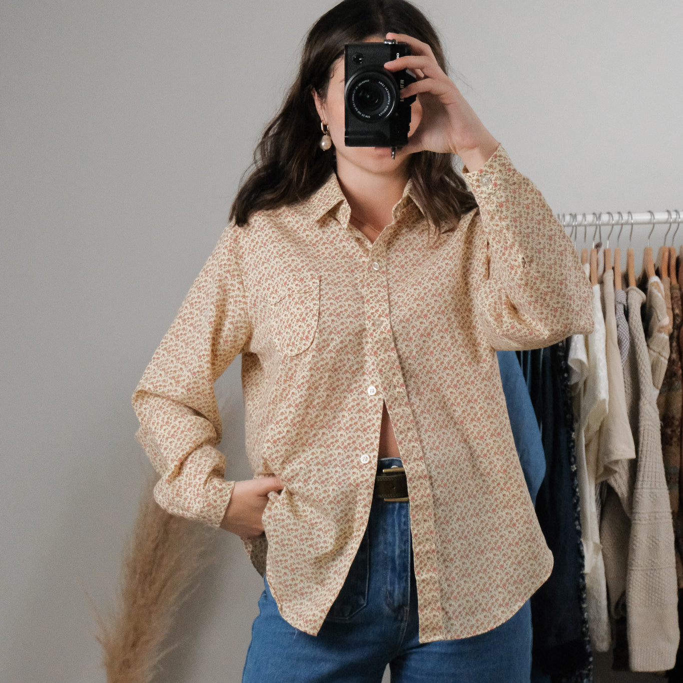 Vintage x Floral Blouse (M)