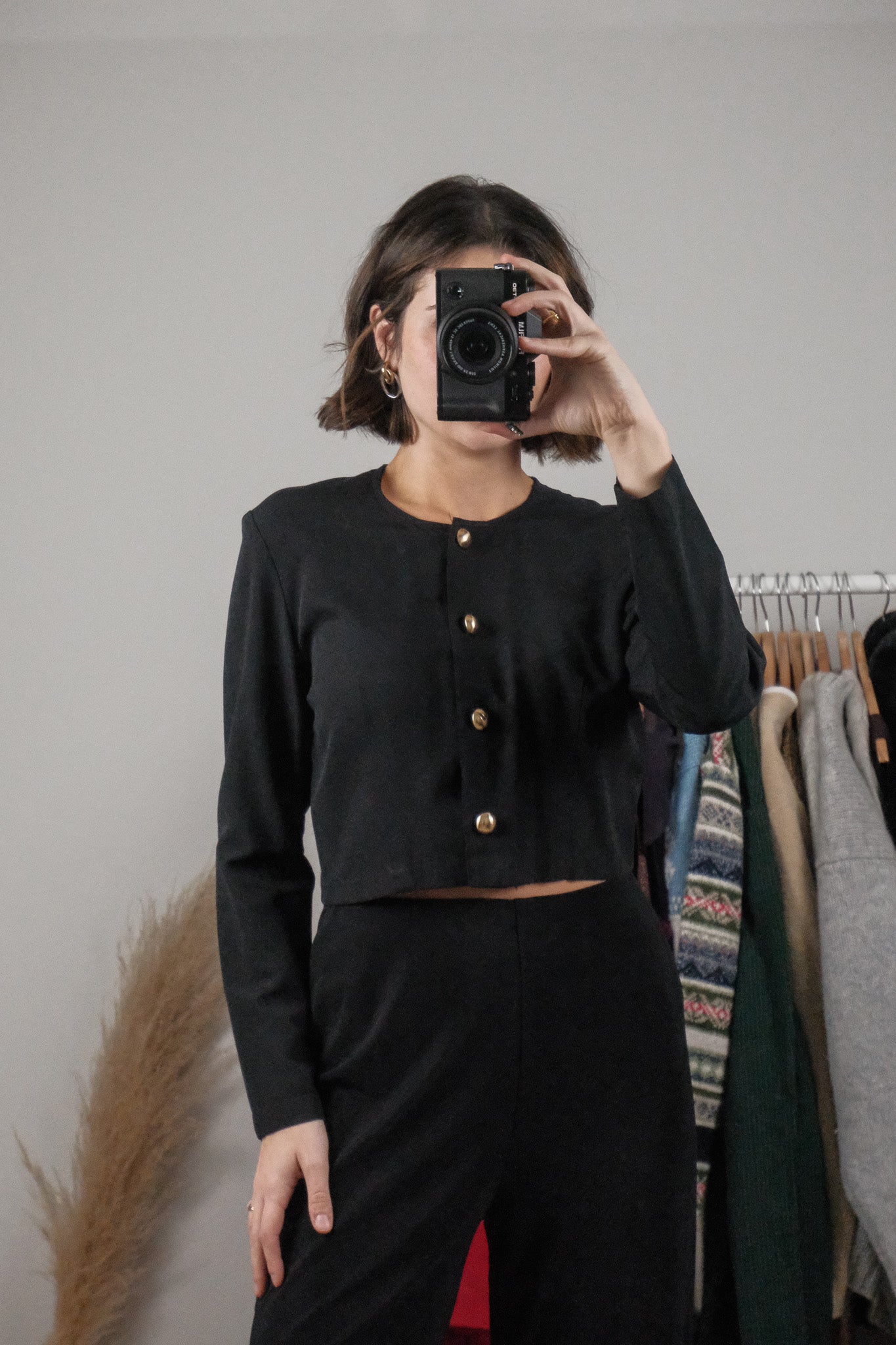 Made in Canada x Vintage x Cropped Button Long-Sleeve (XS/S)