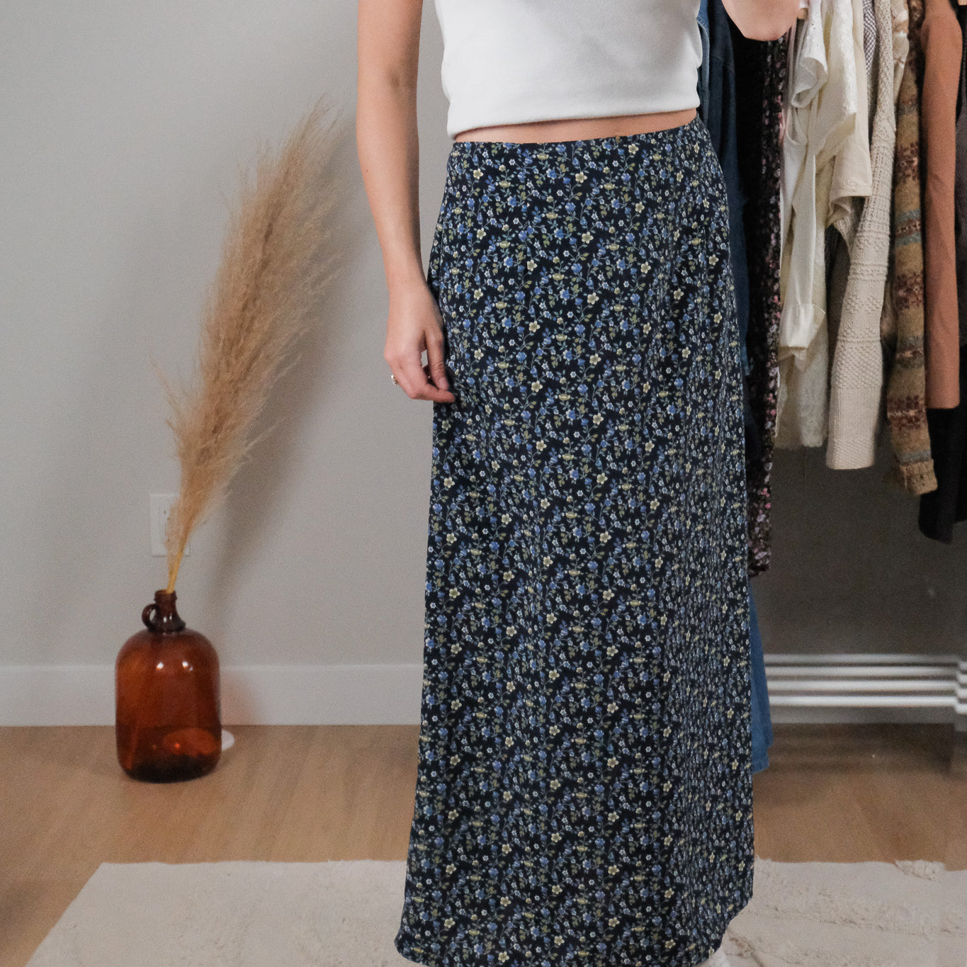 Made in Canada x Vintage x Floral Maxi Skirt (6)