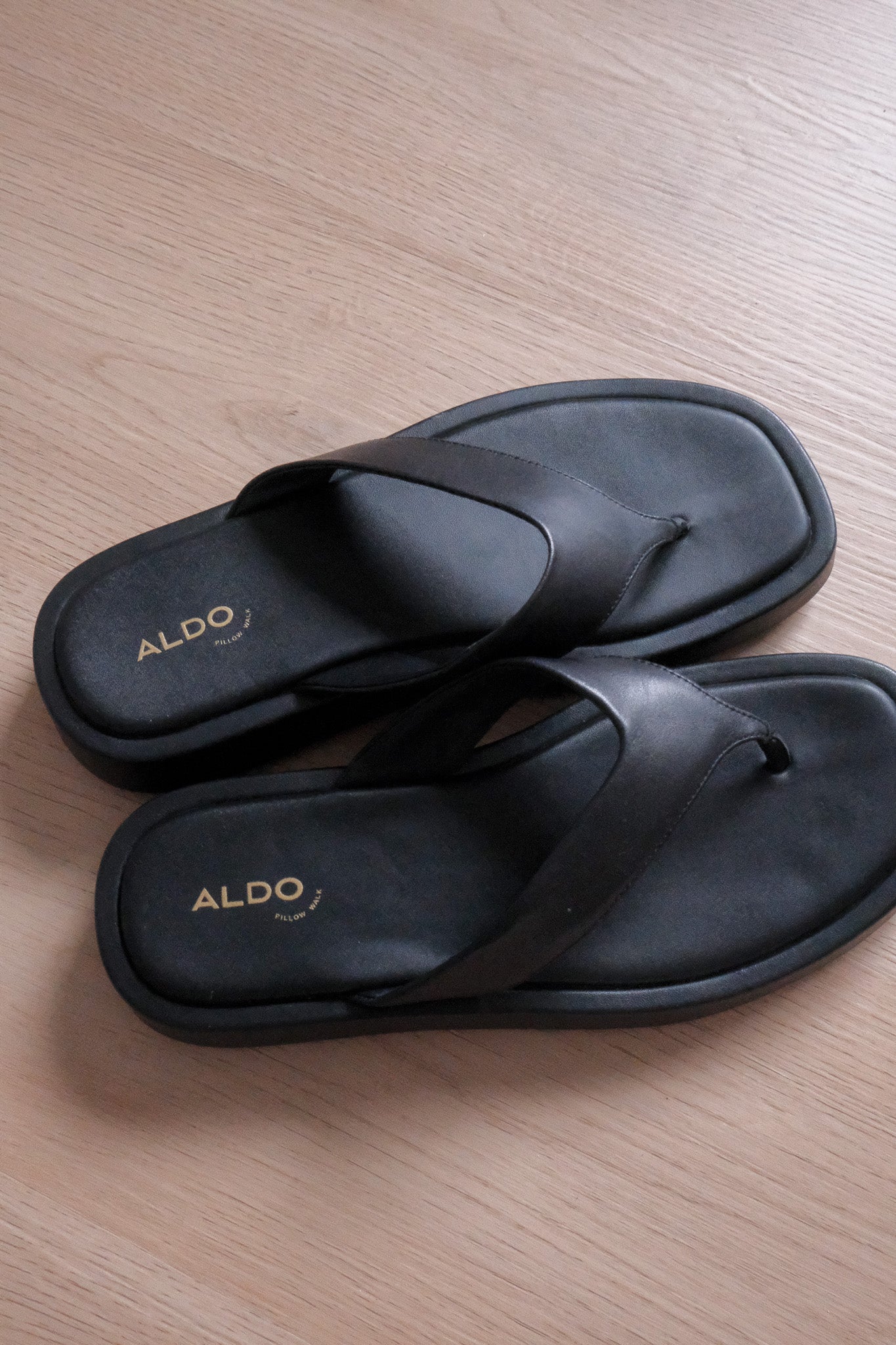 Aldo x Leather Platform Flip Flops (8)