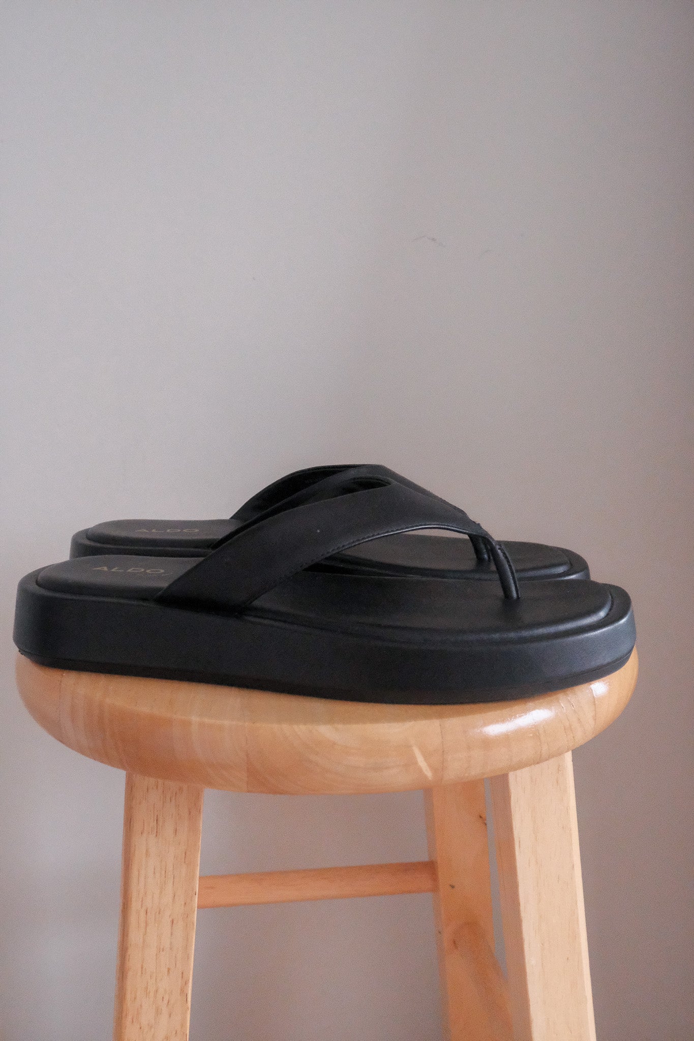 Aldo x Leather Platform Flip Flops (8)