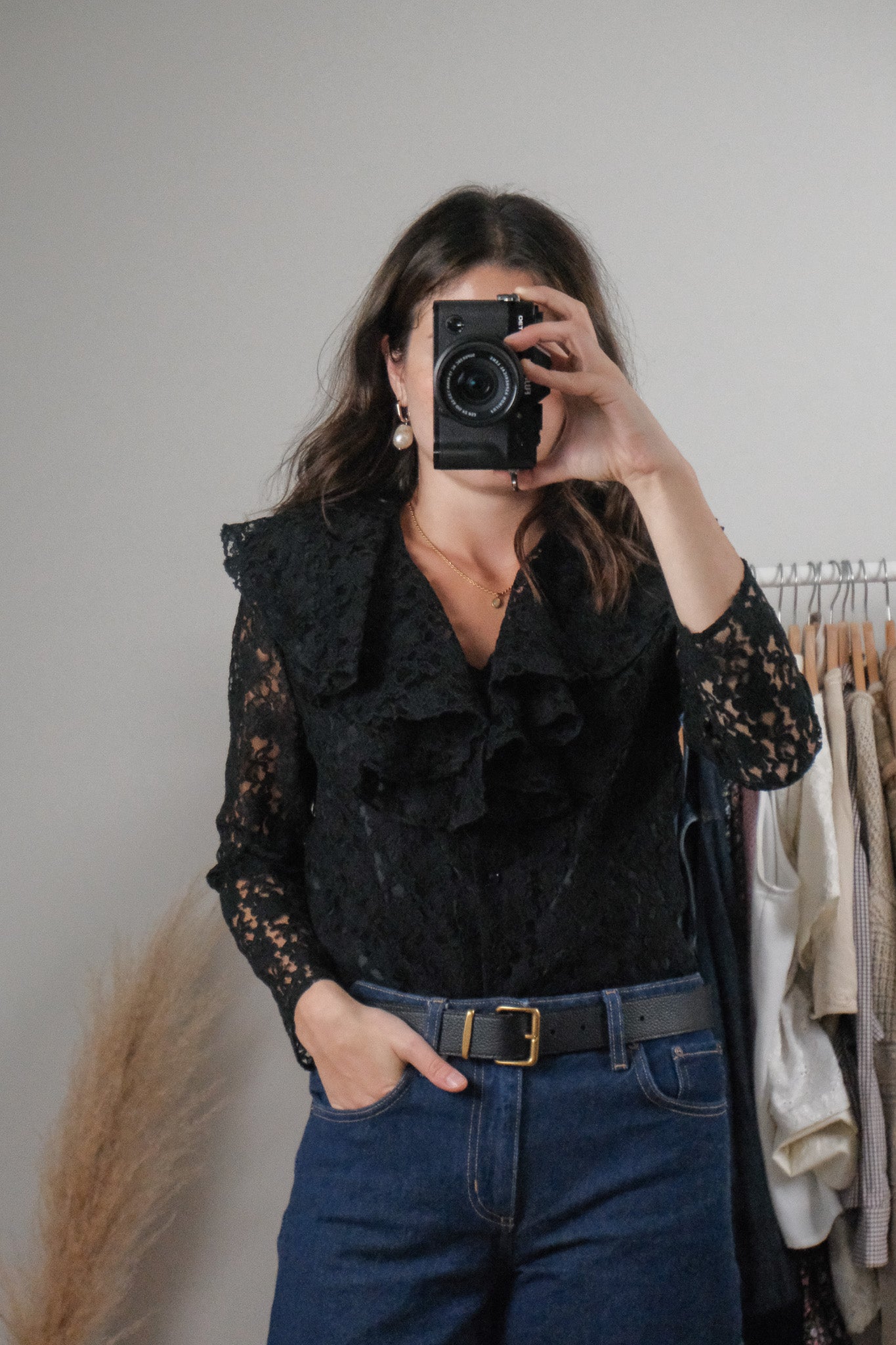 Made in Canada x Vintage x Lace Peter Pan Collared Blouse (6)