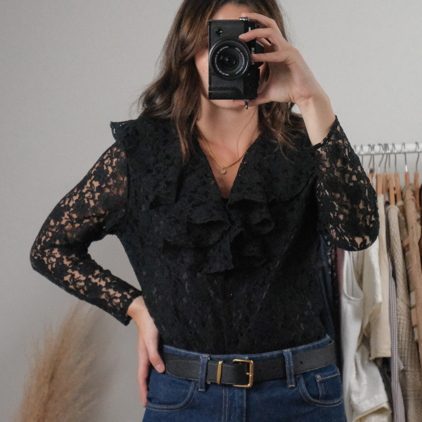 Made in Canada x Vintage x Lace Peter Pan Collared Blouse (6)