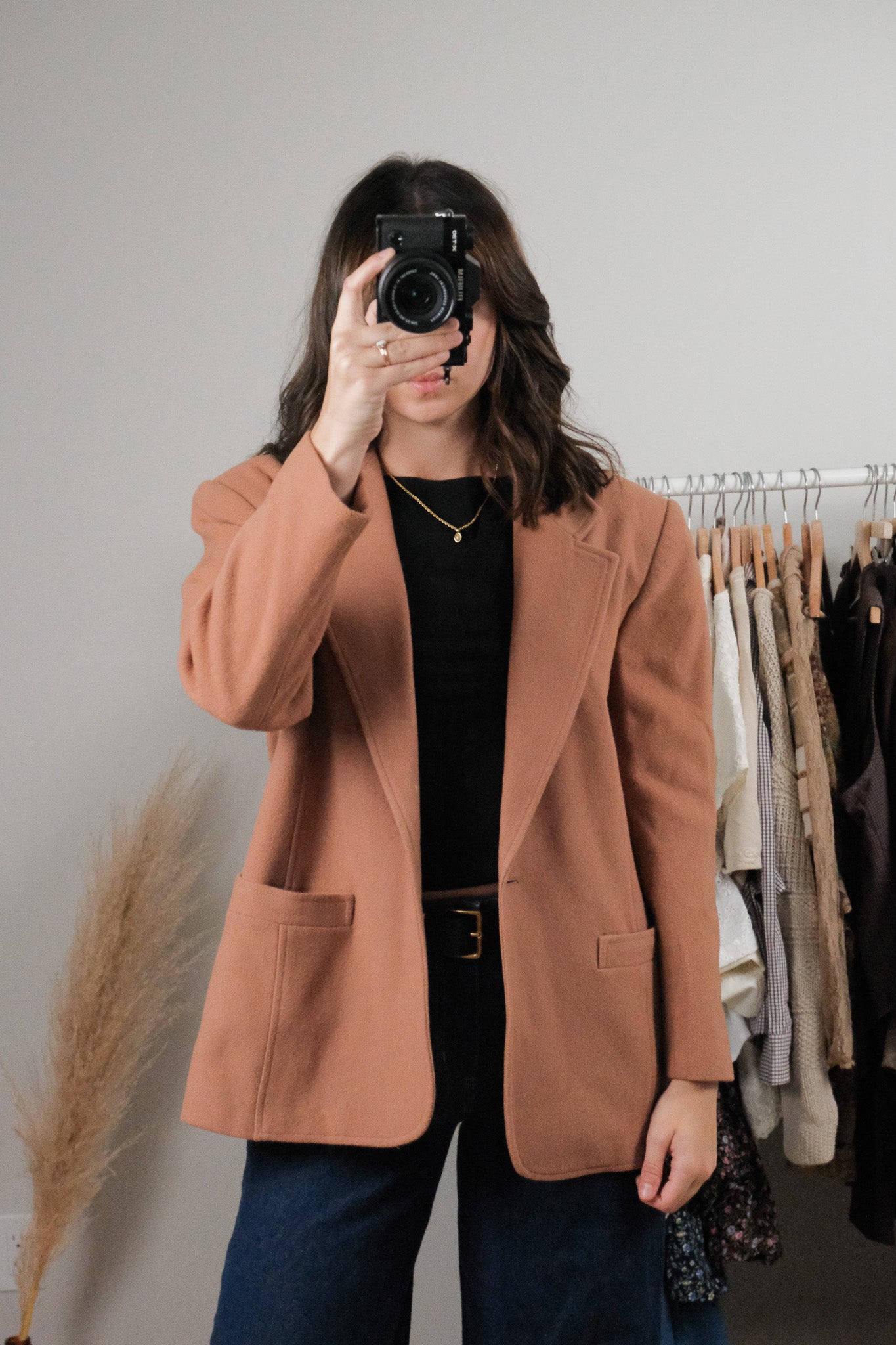 Made in Canada x Vintage x Wool + Cashmere Blend Blazer (6)
