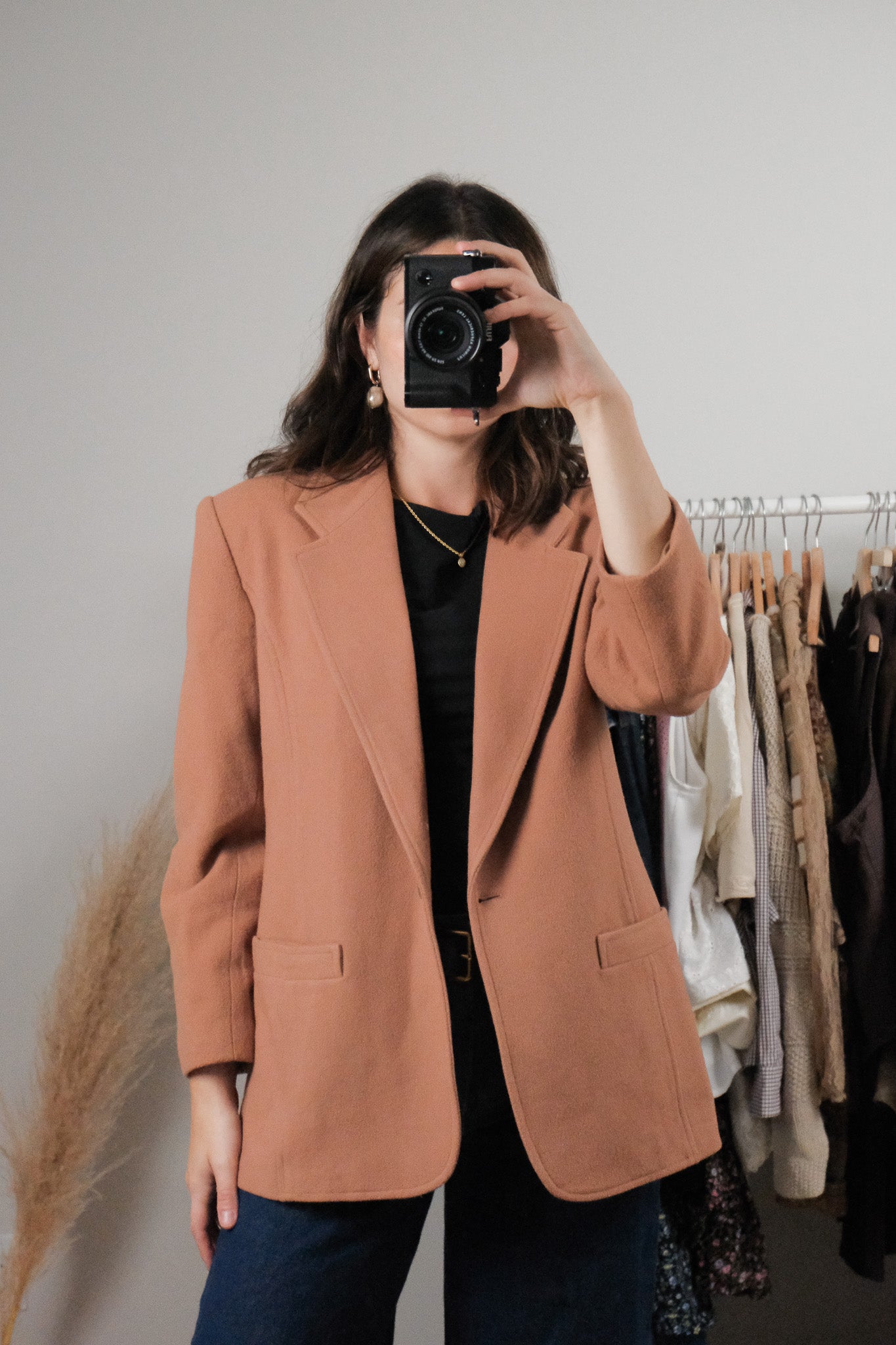 Made in Canada x Vintage x Wool + Cashmere Blend Blazer (6)