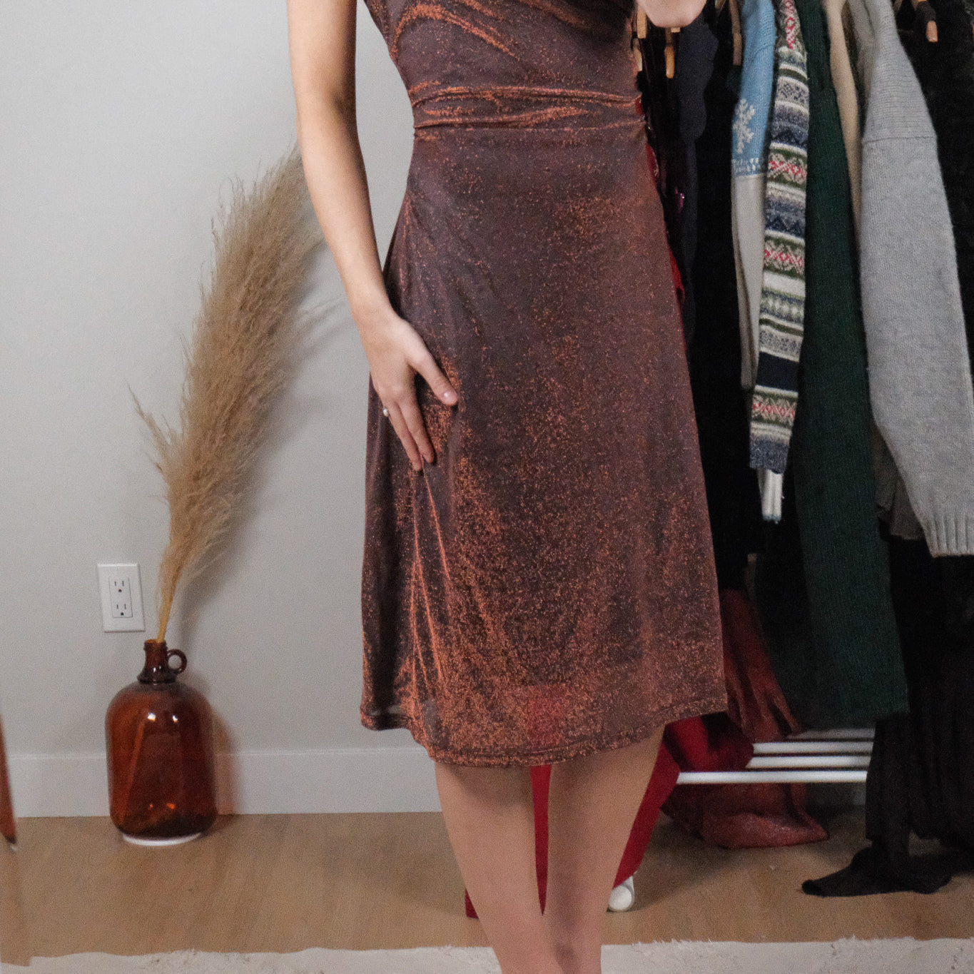 Made in Canada x Vintage x Shimmer Cowl Neck Midi Dress (L)