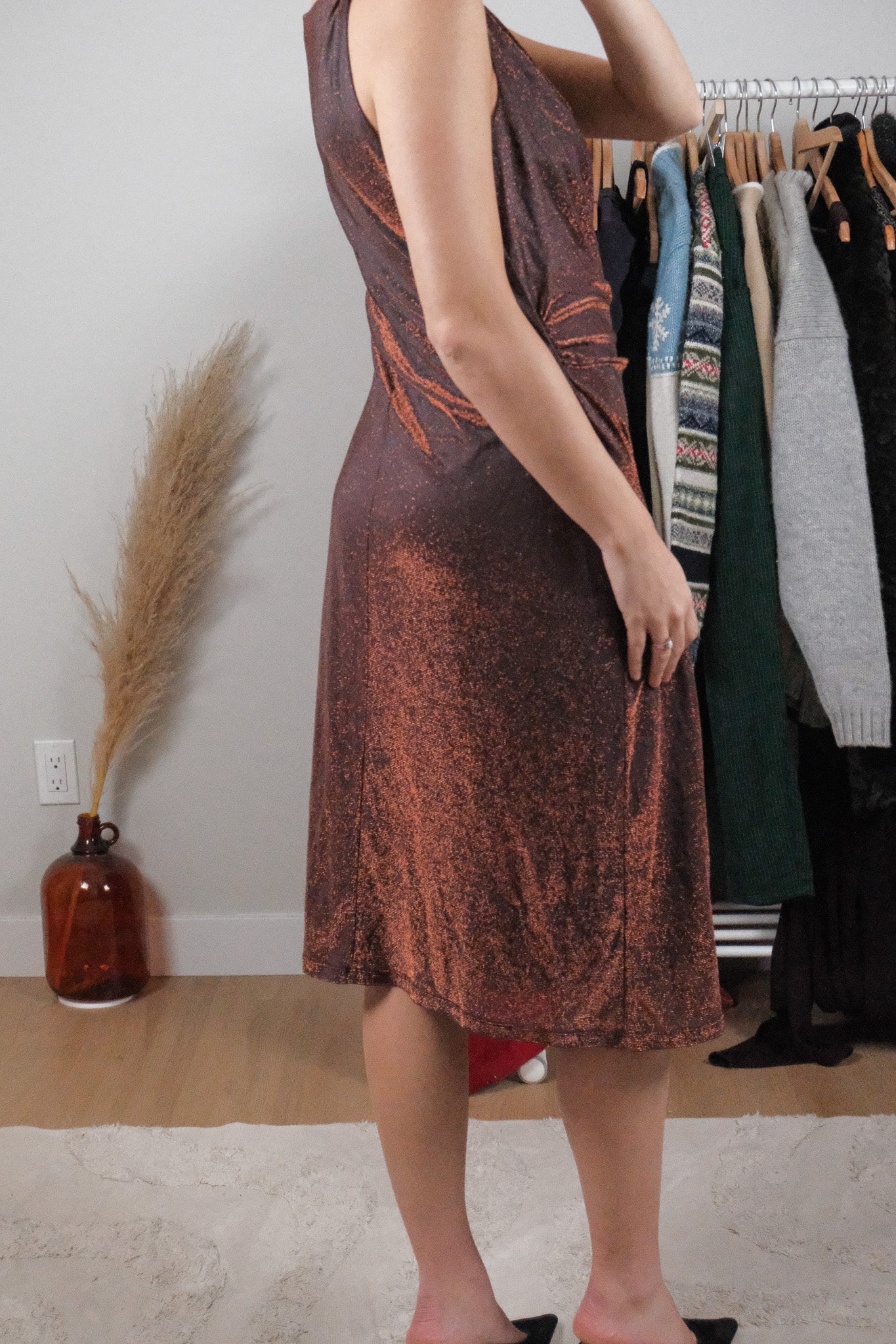 Made in Canada x Vintage x Shimmer Cowl Neck Midi Dress (L)