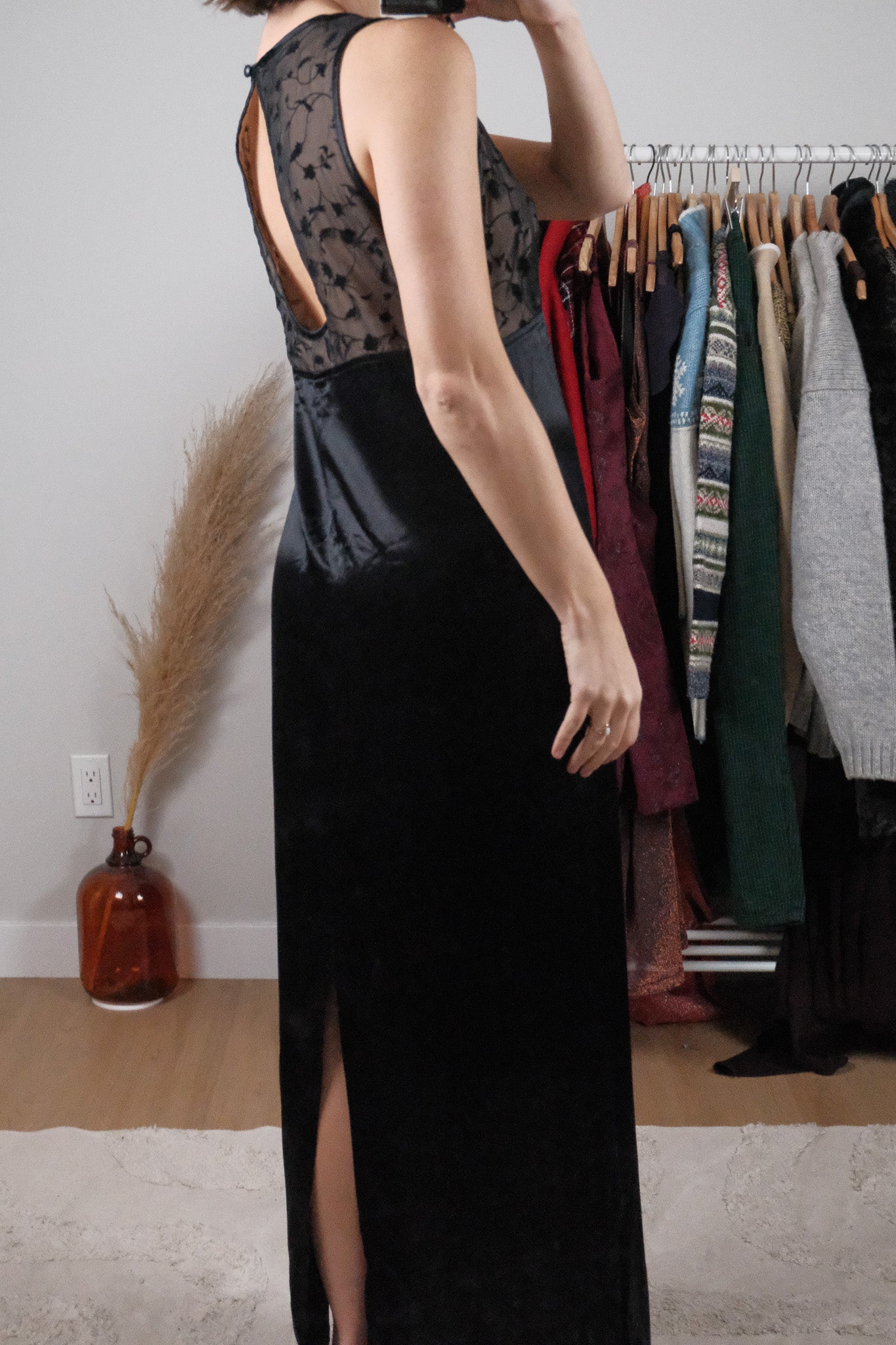 Made in Canada x Vintage x Satin/Textured Maxi Dress (10)