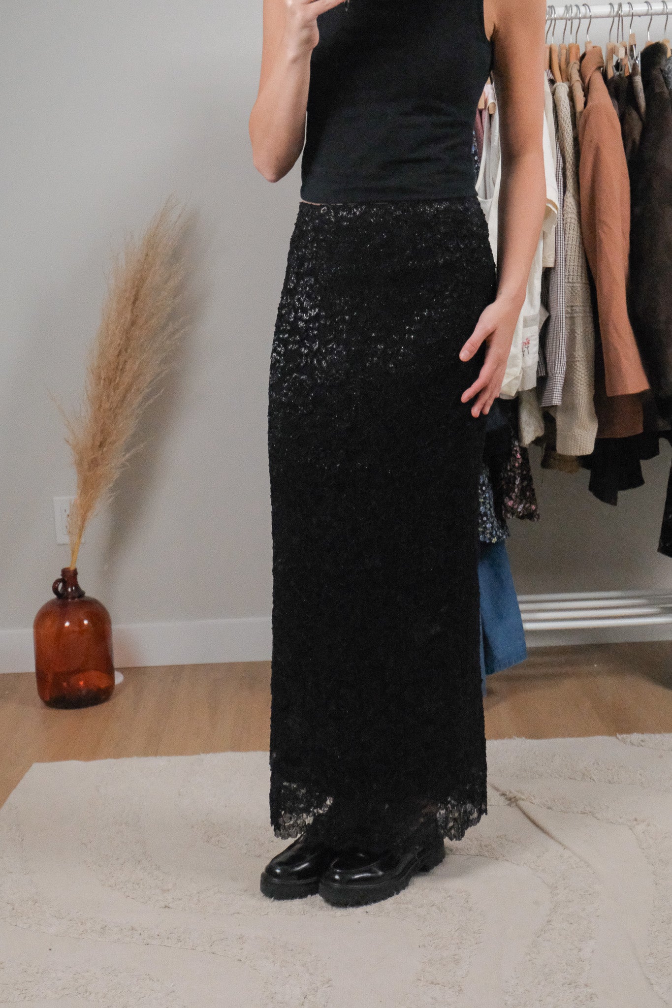 Made in Canada x Vintage x Lace Shimmer Maxi Skirt (S)