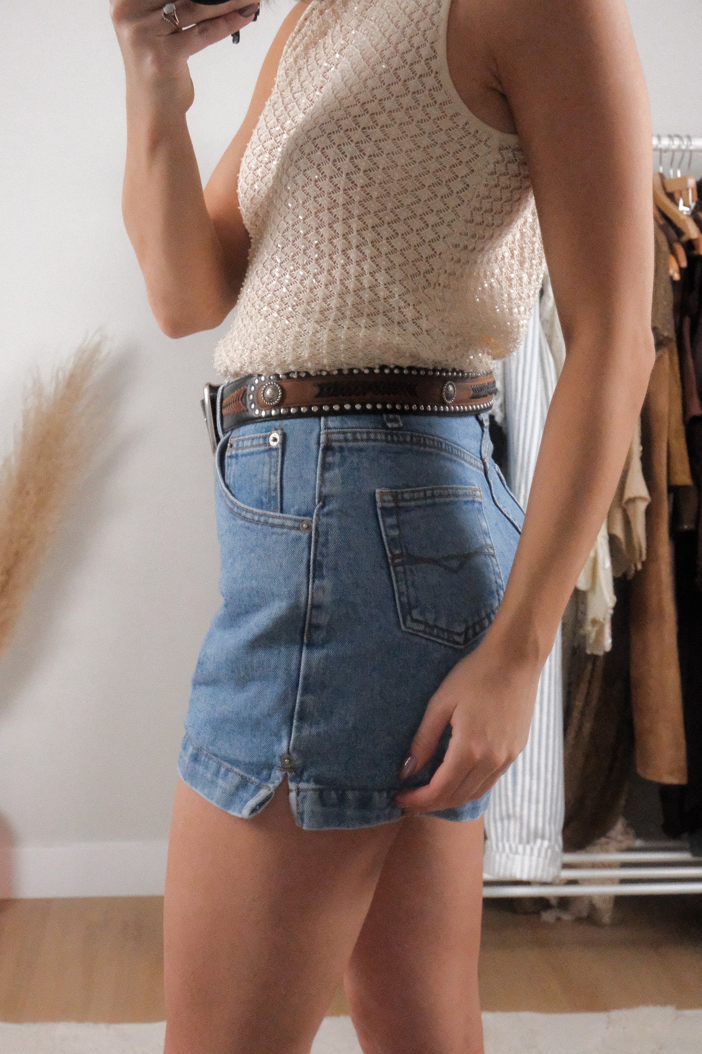 Vintage x Leather Textured Studded Belt (S/M)