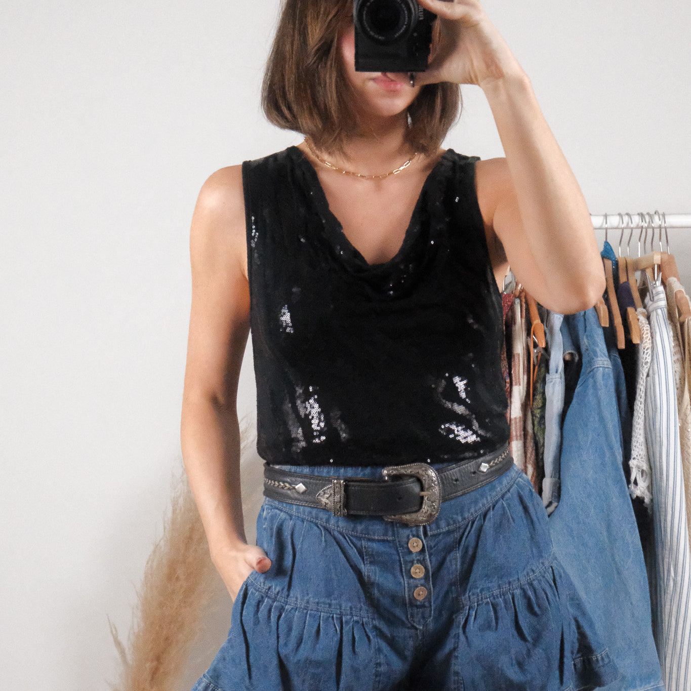 Made in USA x Vintage x Sequin Cowl-Neck Top (S/M)