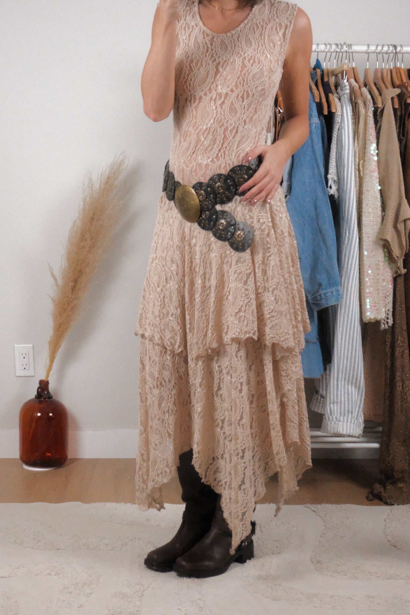 Made in USA x Vintage x Lace Ruffle Maxi Dress (S)