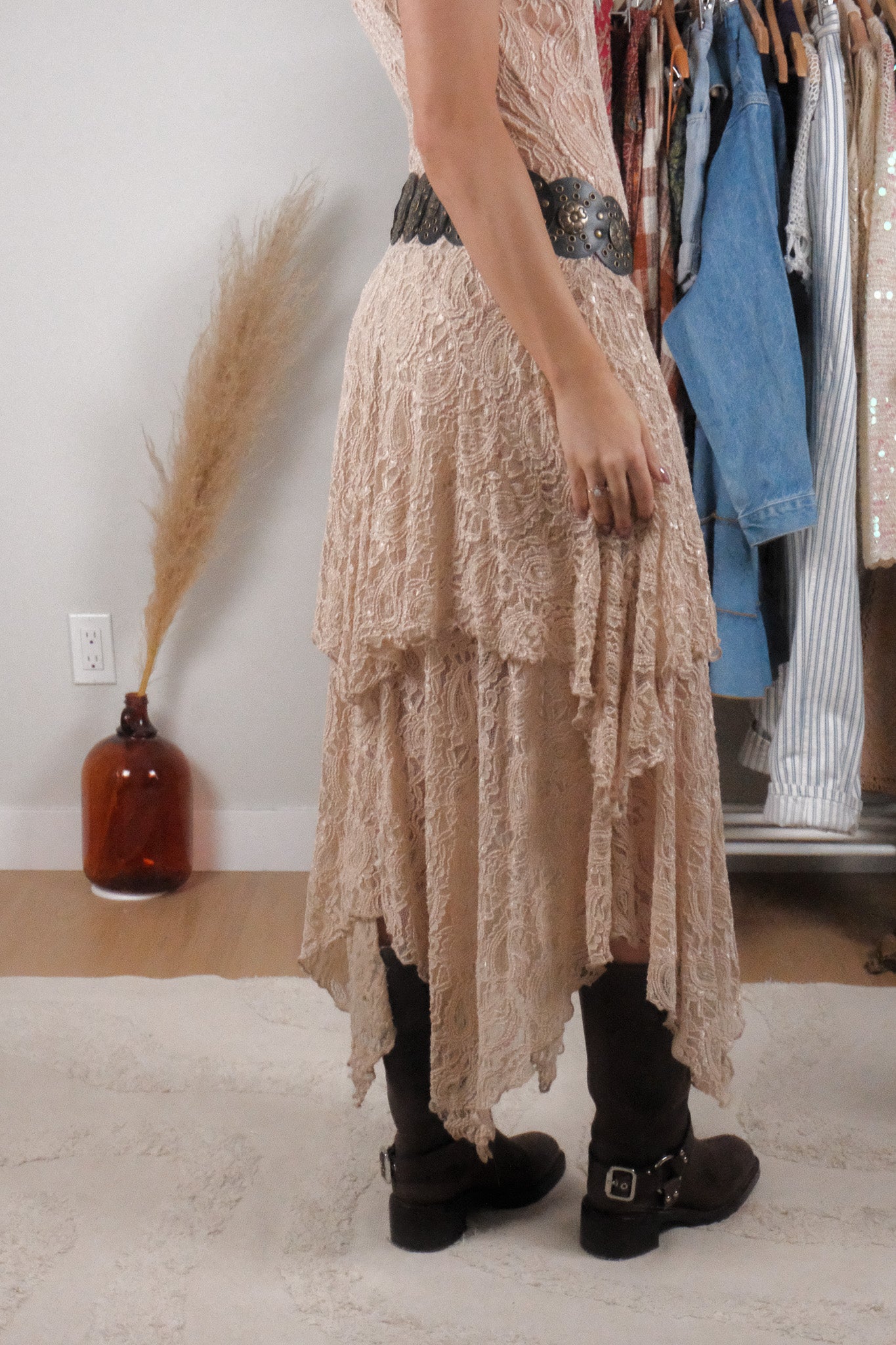 Made in USA x Vintage x Lace Ruffle Maxi Dress (S)