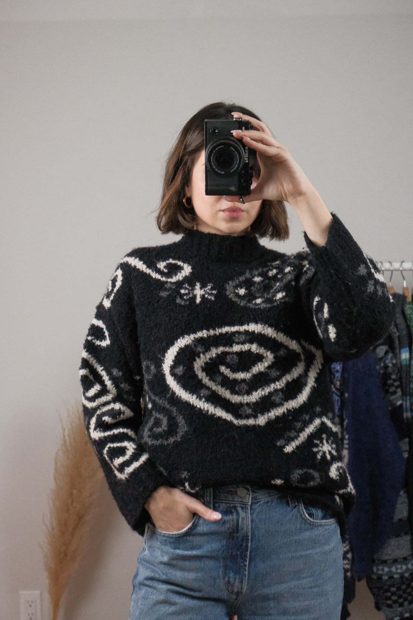 Vintage x Wool/Mohair/Alpaca Blend Graphic Knit (S/M)