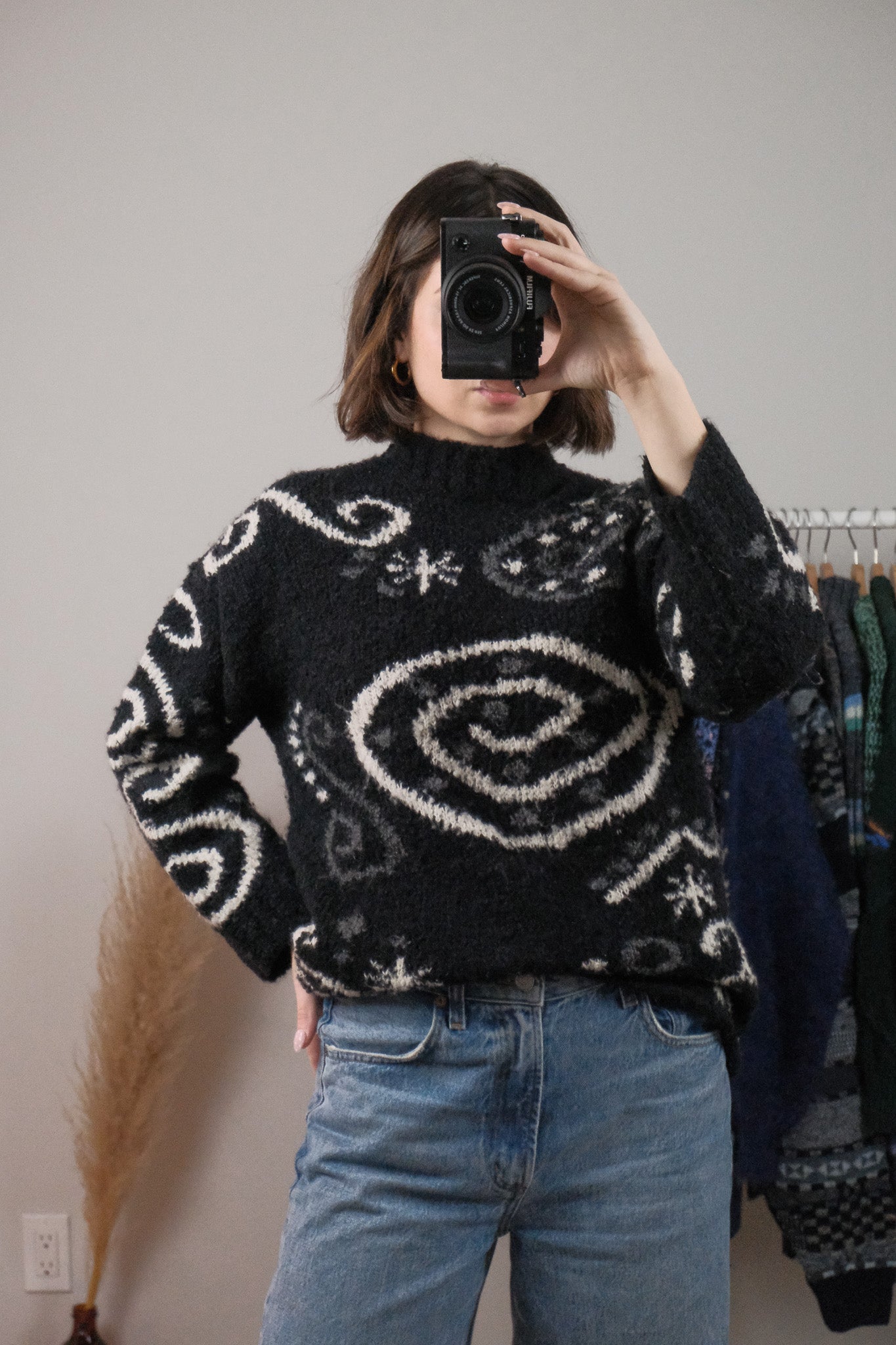 Vintage x Wool/Mohair/Alpaca Blend Graphic Knit (S/M)