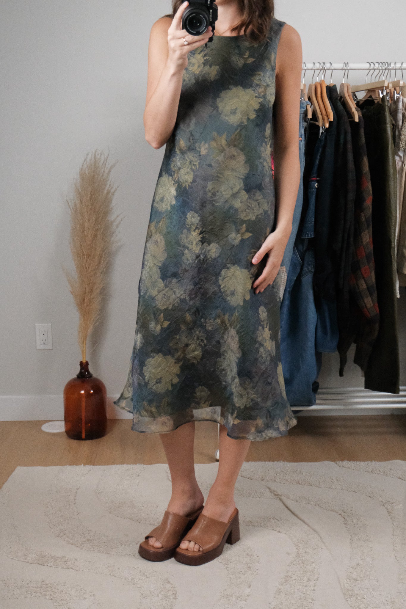 Vintage x Floral Midi Dress (S/M)
