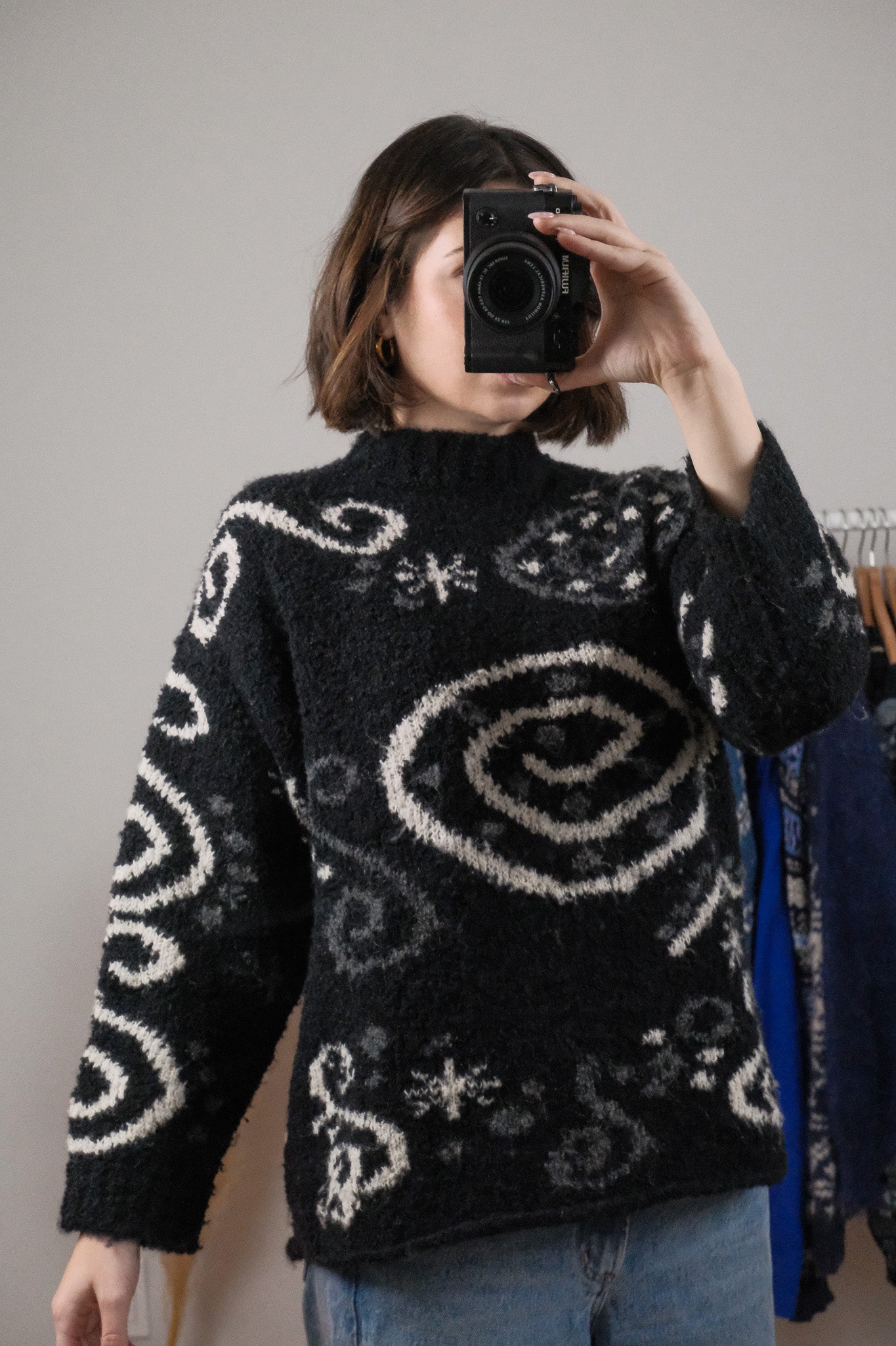 Vintage x Wool/Mohair/Alpaca Blend Graphic Knit (S/M)