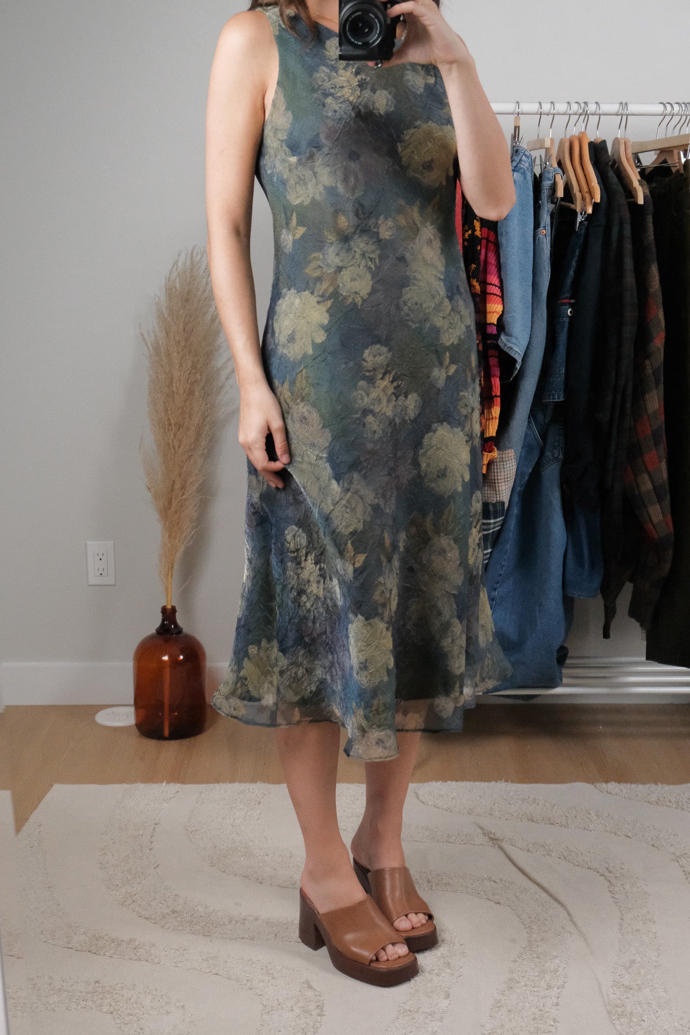 Vintage x Floral Midi Dress (S/M)