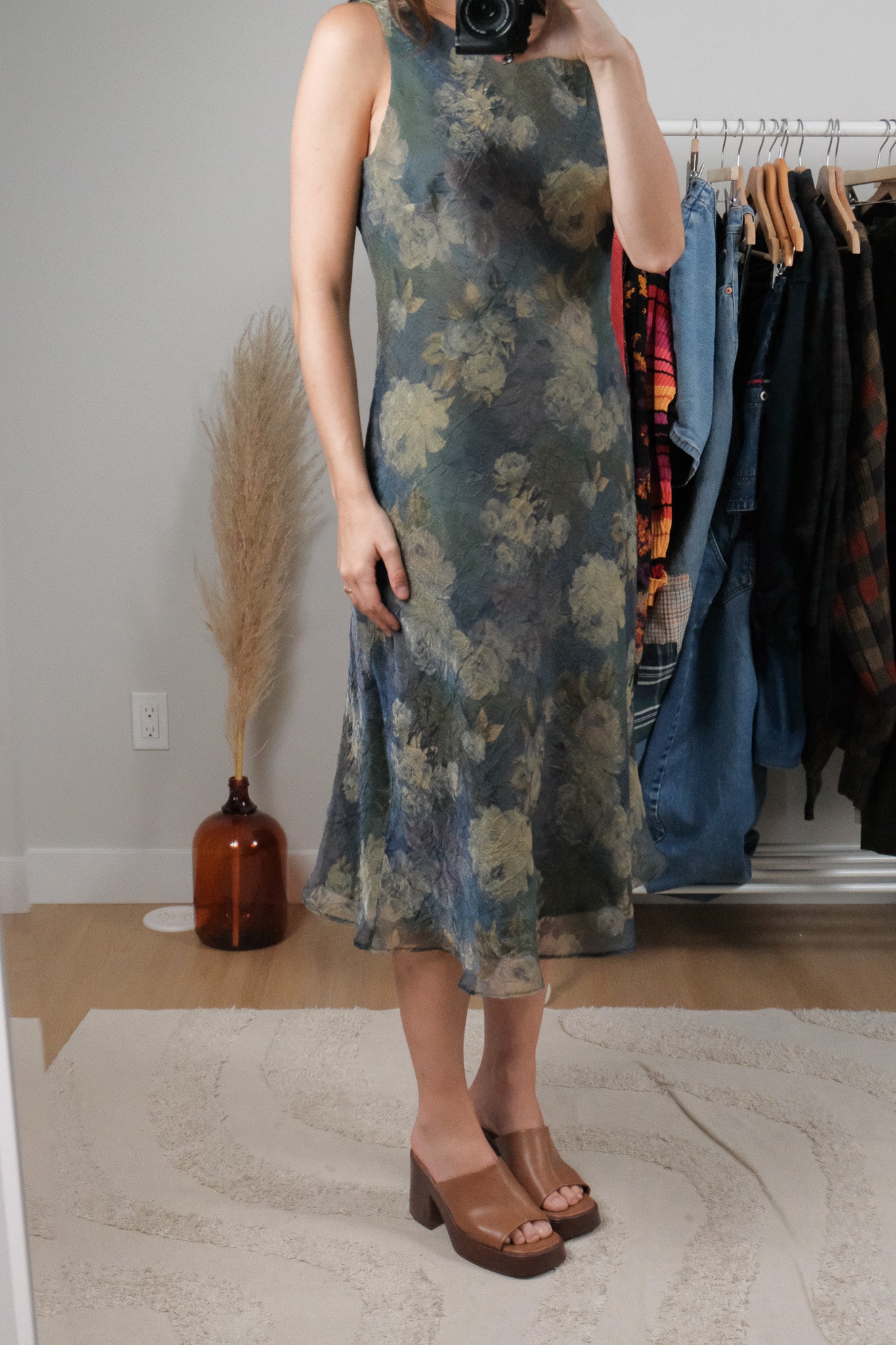Vintage x Floral Midi Dress (S/M)