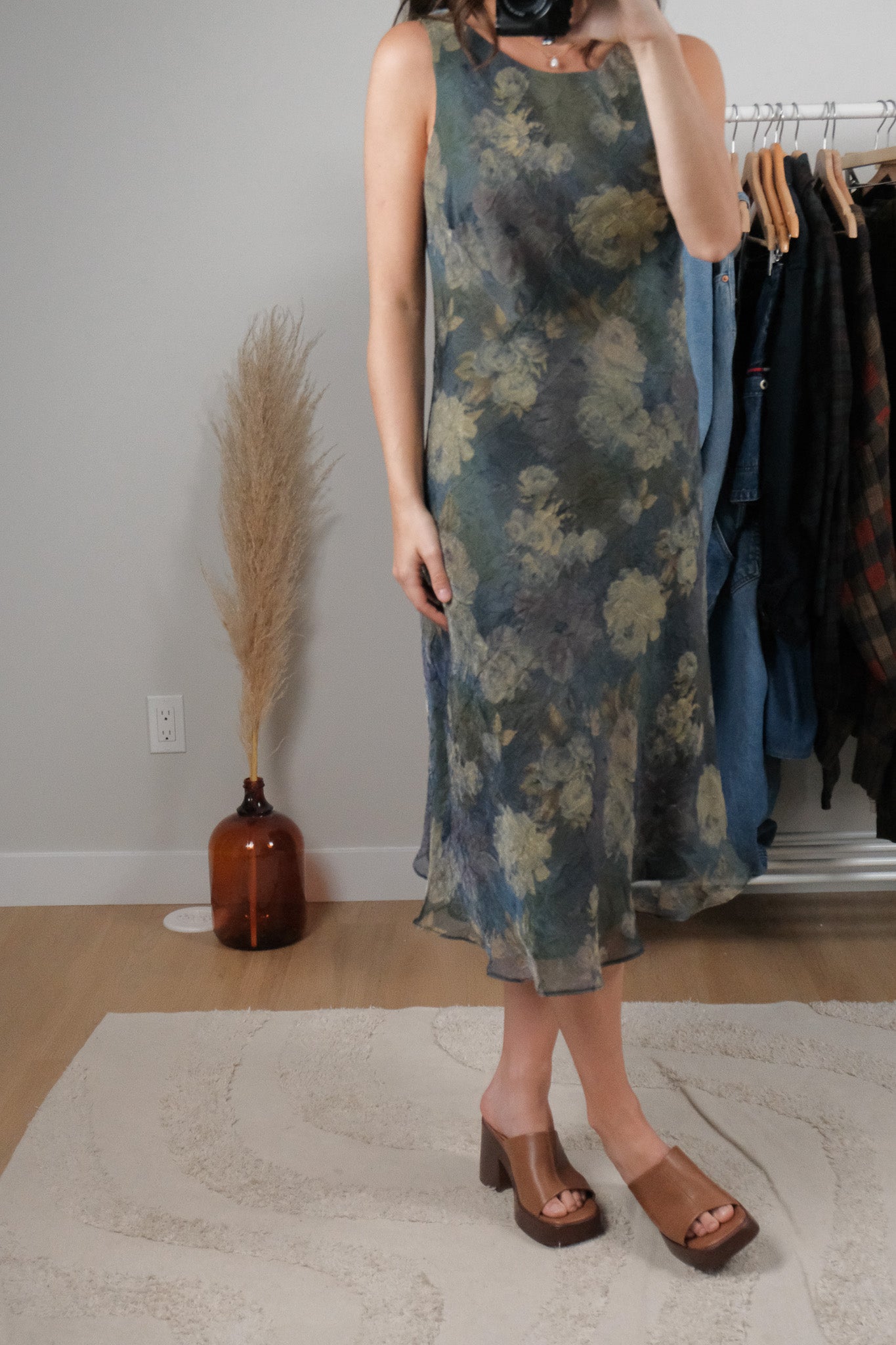 Vintage x Floral Midi Dress (S/M)