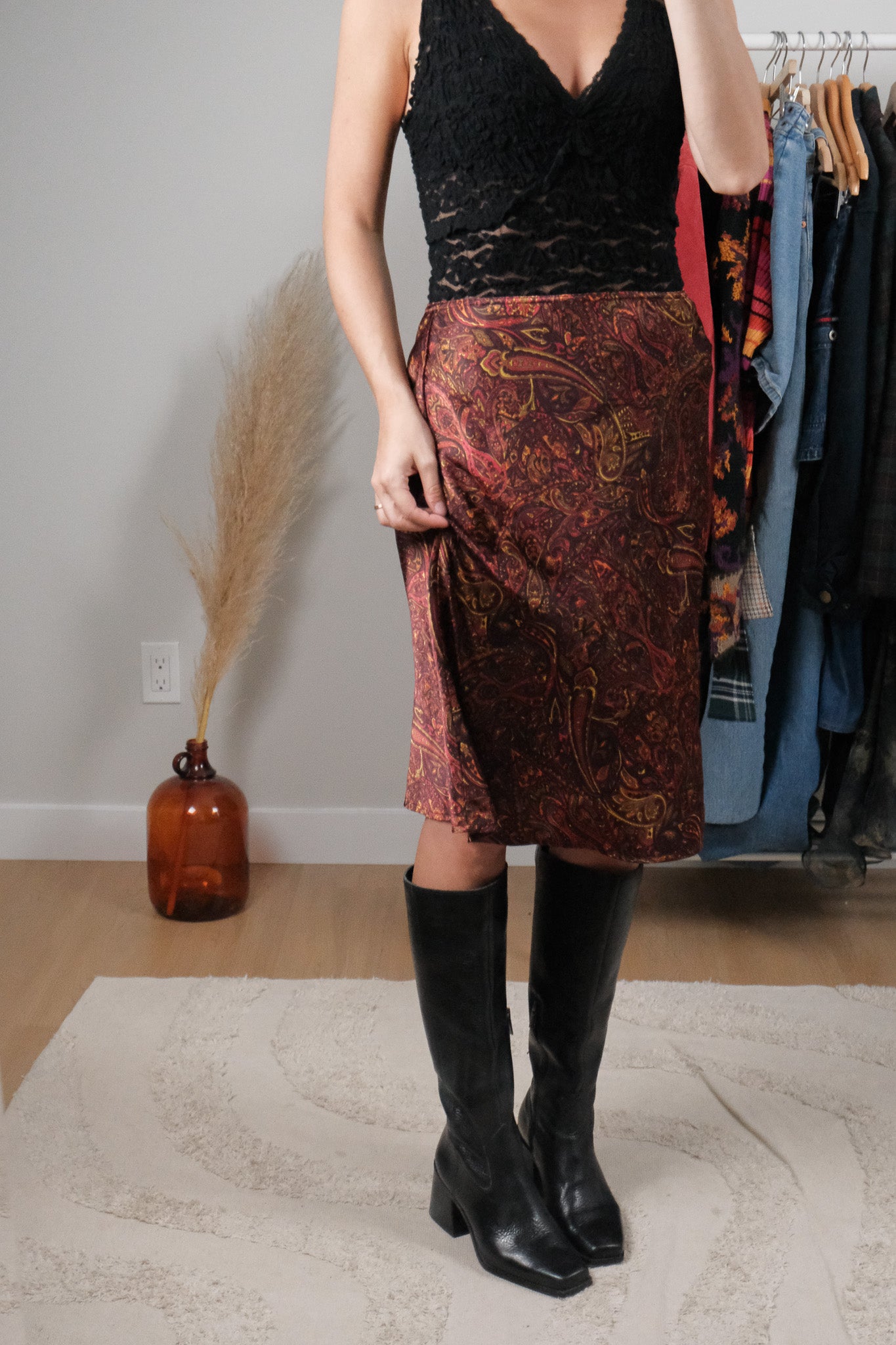 Vintage x Satin Patterned Midi Skirt (4/6)