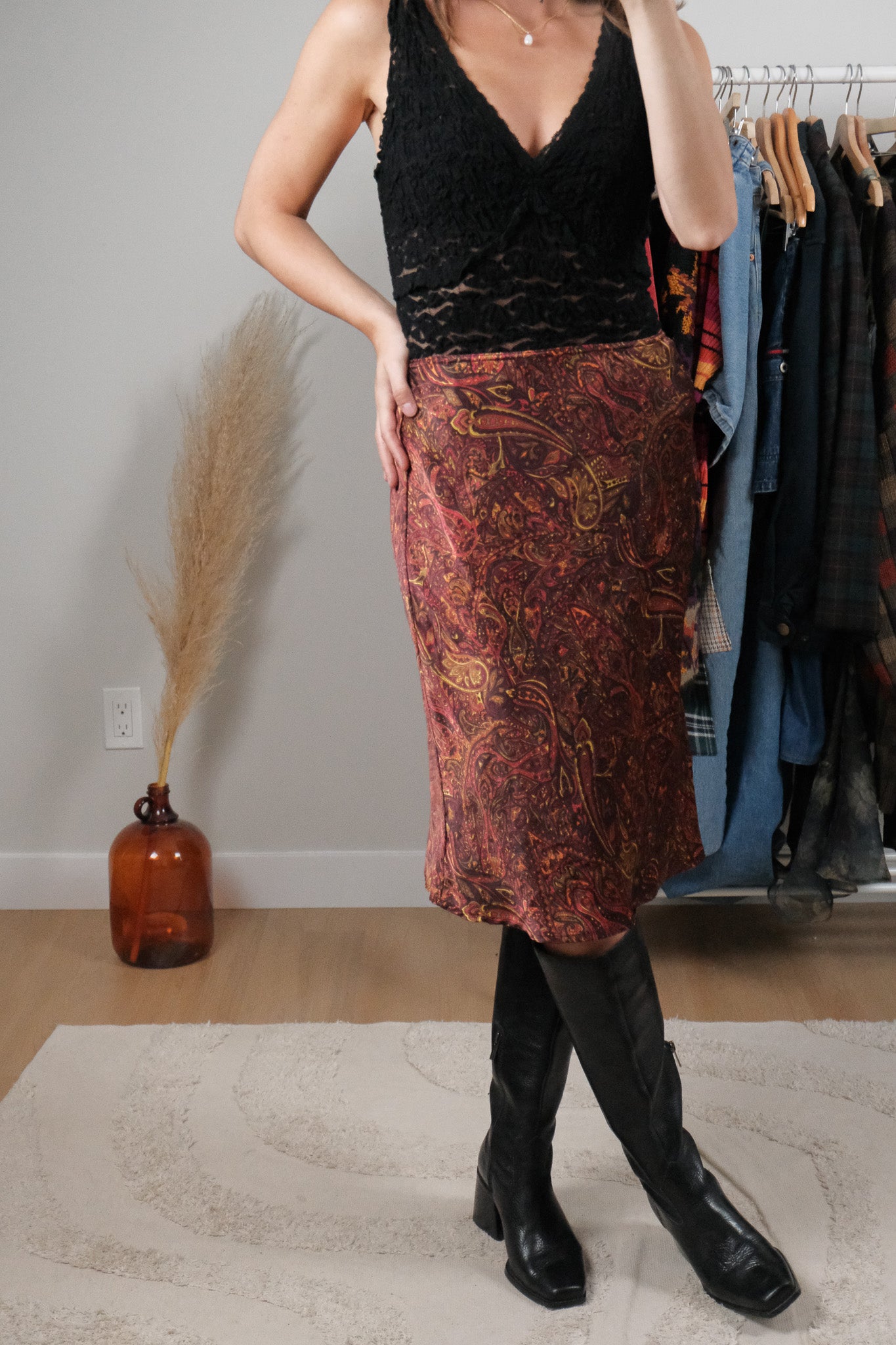 Vintage x Satin Patterned Midi Skirt (4/6)