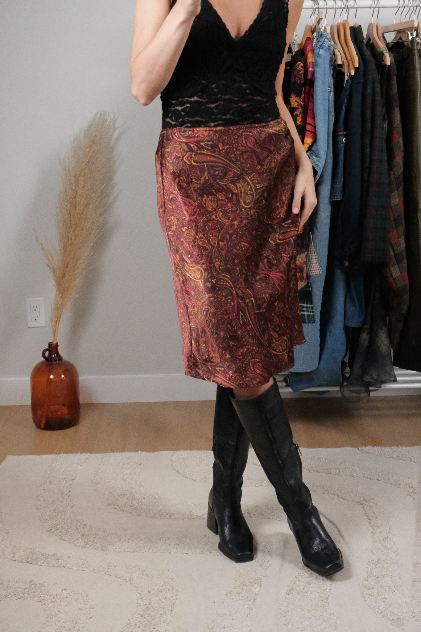 Vintage x Satin Patterned Midi Skirt (4/6)
