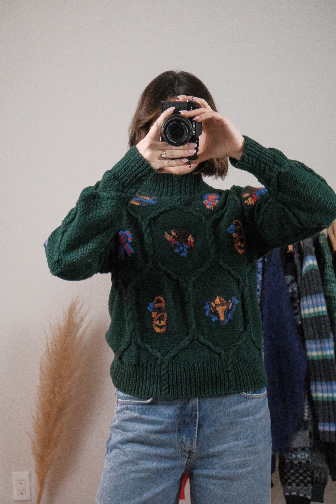 Vintage x Embroidered Chunky Textured Sweater (S)